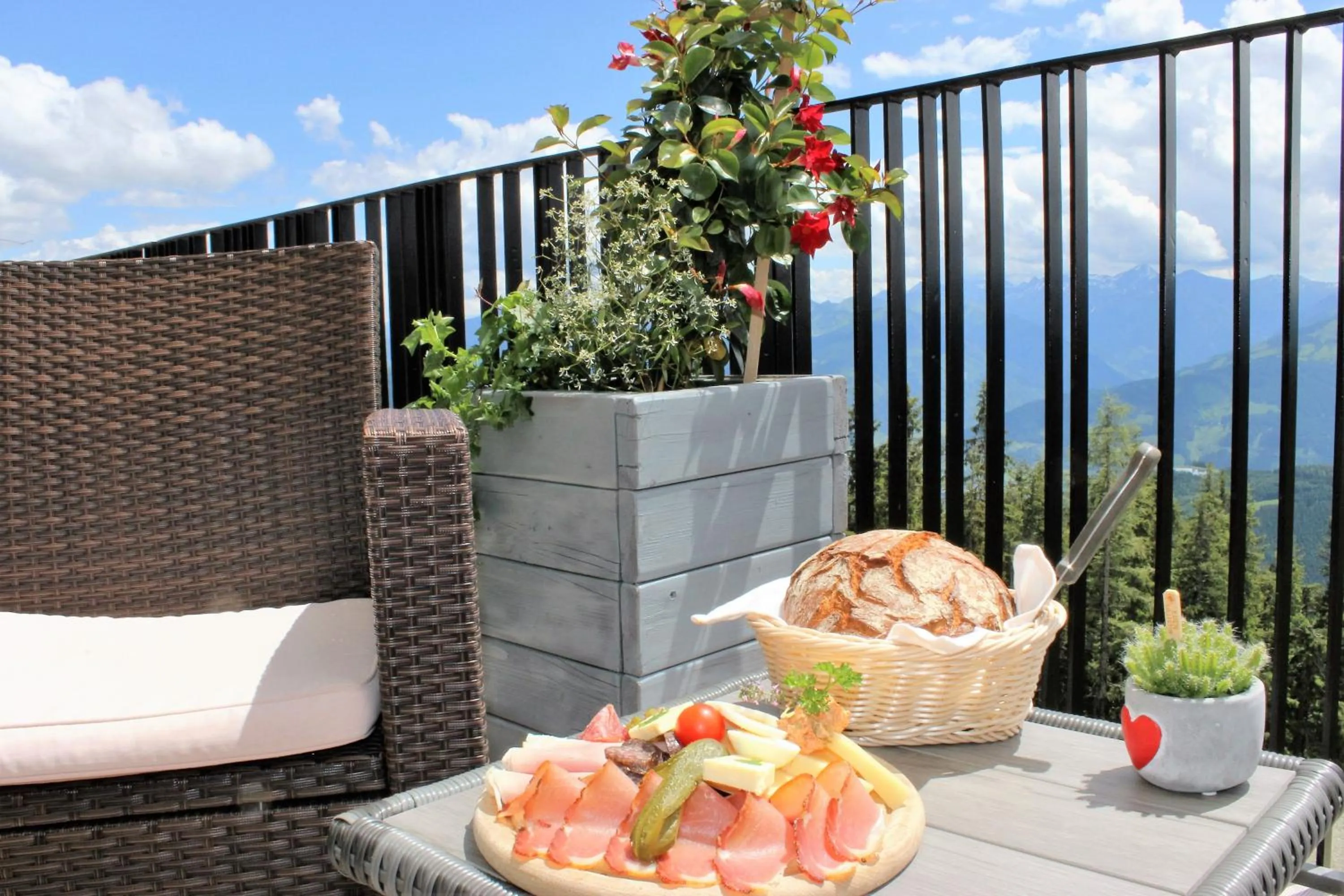 Day in Schmiedhof Alm