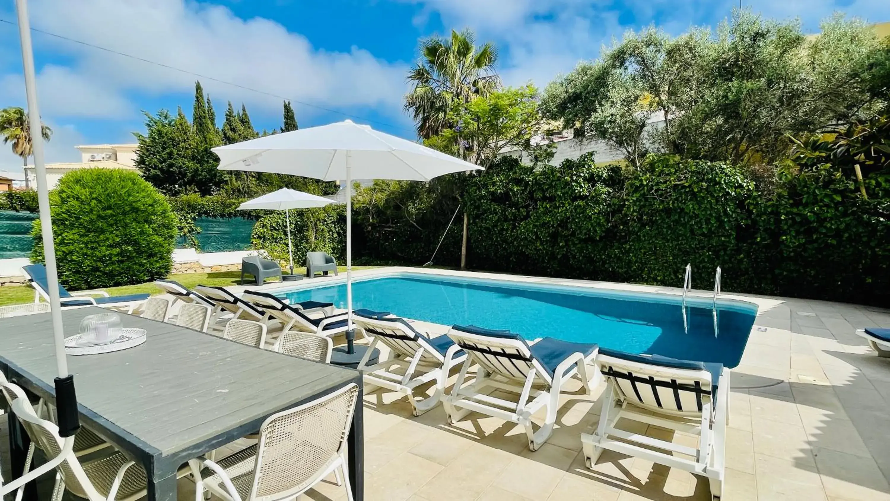 Villa in Strip - Private Pool - 12 Guests - Albufeira Villa in Strip - Private Pool - 12 Guests - Albufeira
