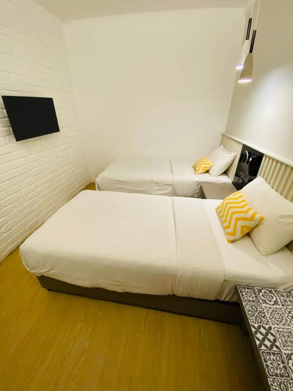 Photo of the whole room, Bed in Mixx Express Hotel Sunway