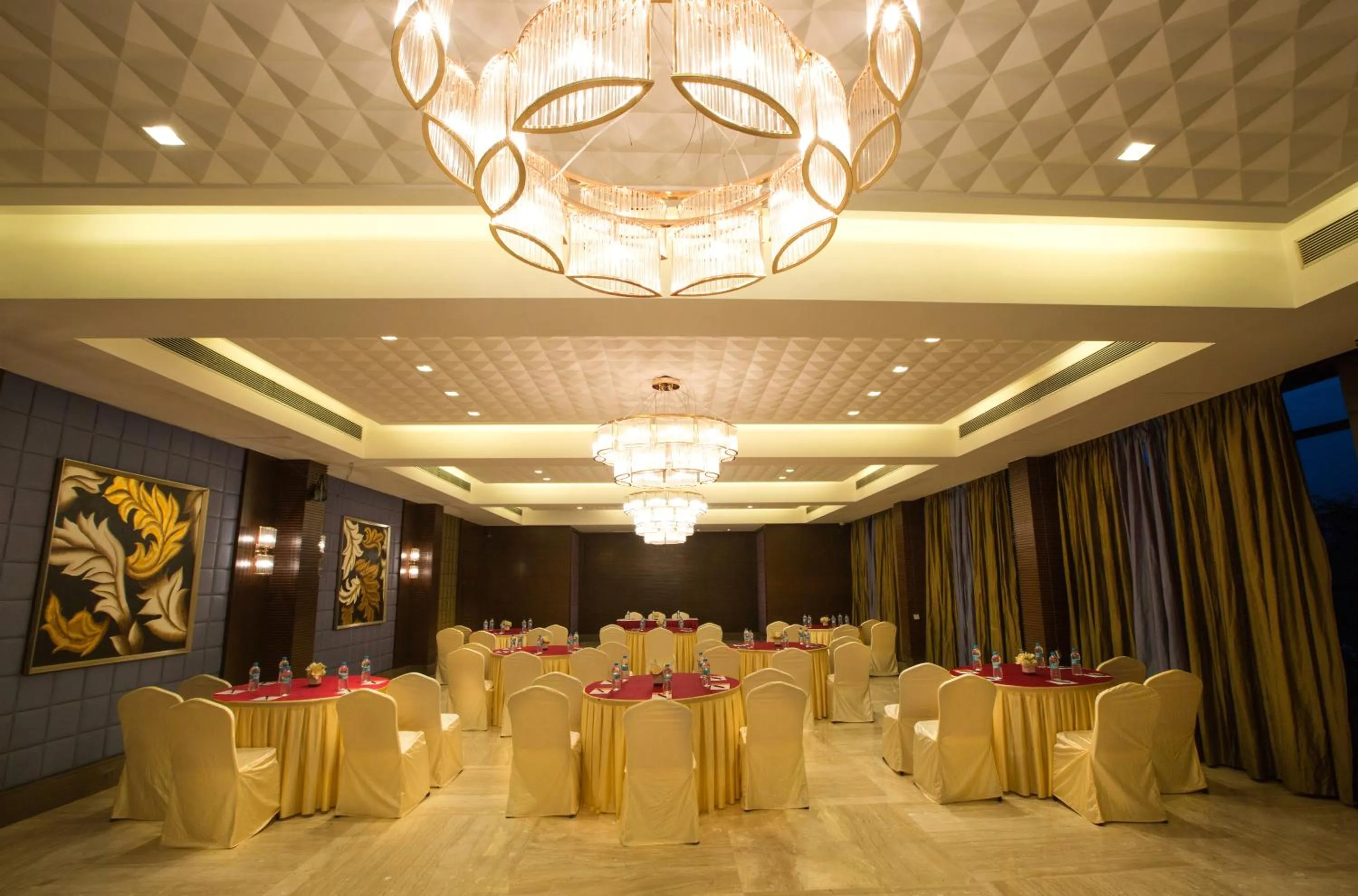 Meeting/conference room in Hotel Grand Visava Lonavala