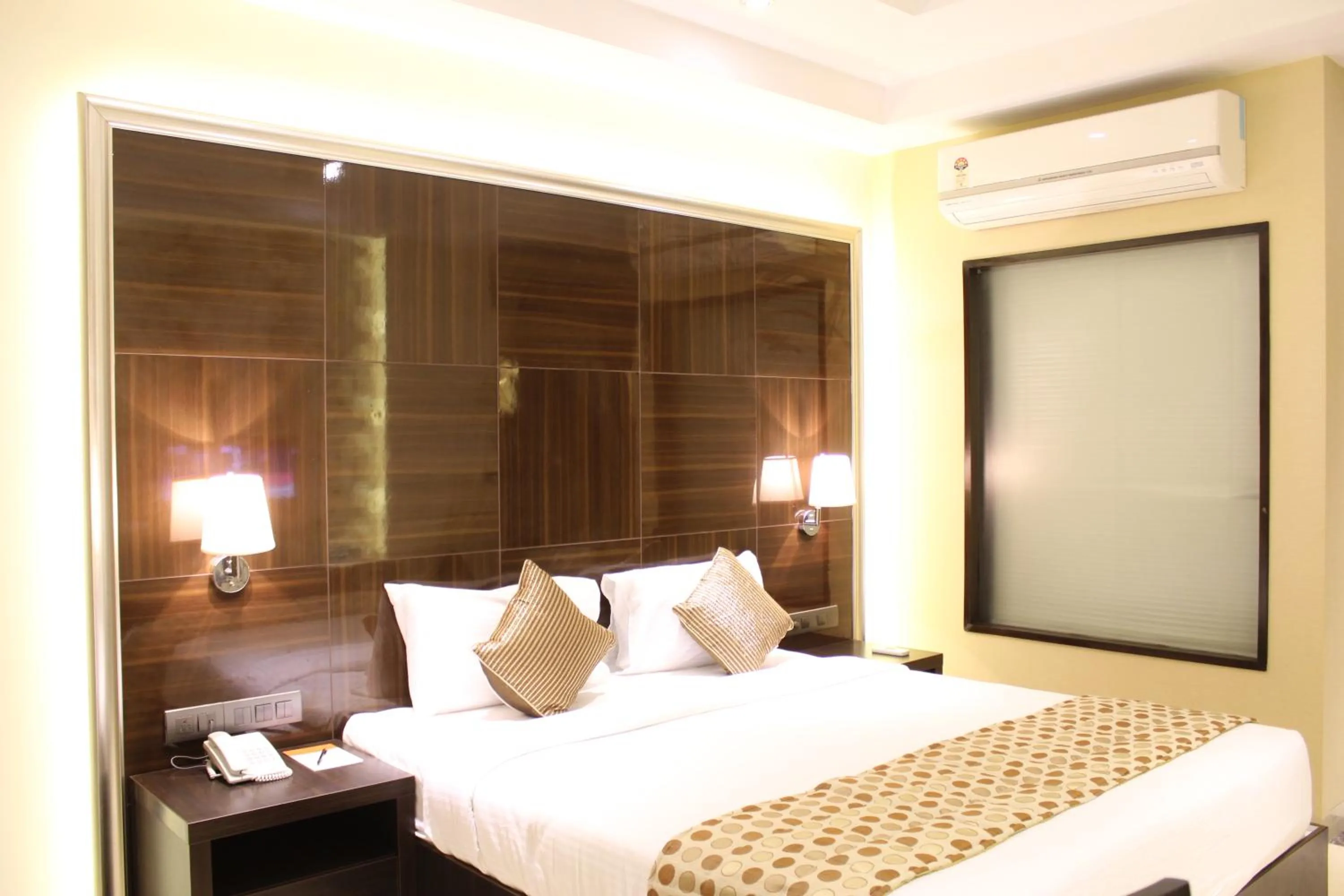 Photo of the whole room, Bed in Hotel Grand Visava Lonavala