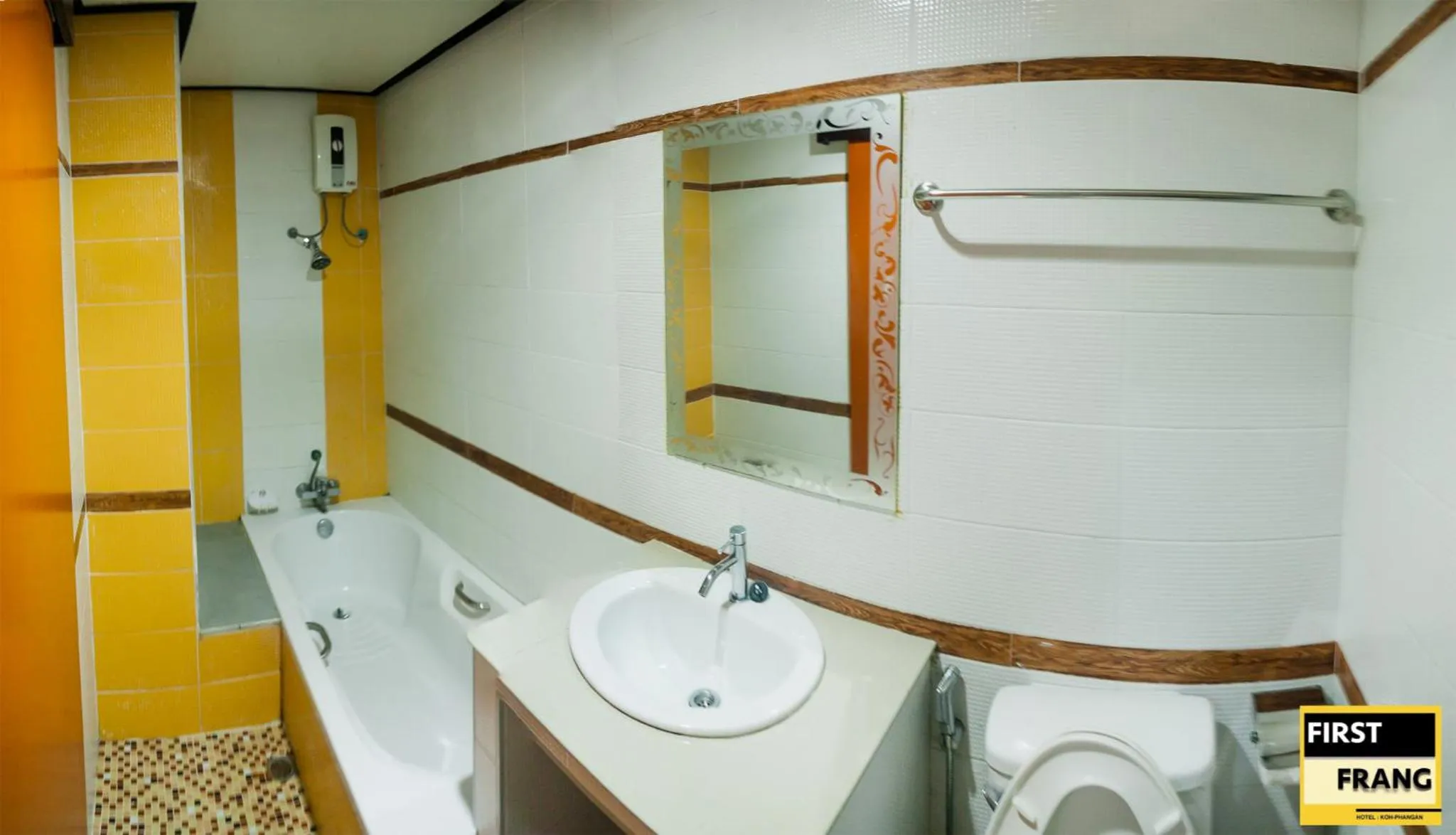 Bathroom in First and Frang Hotel - Koh Phangan