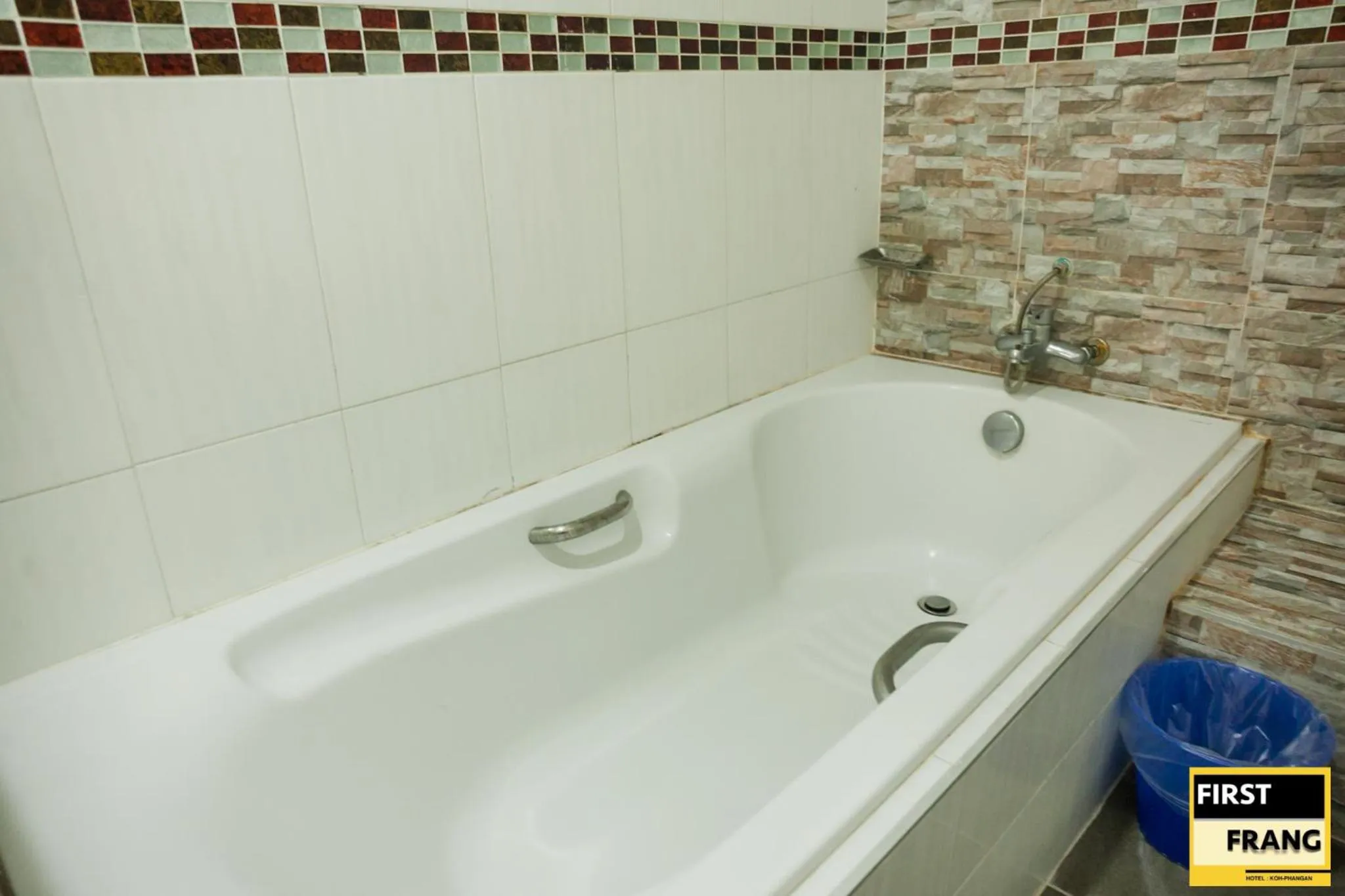 Bath in First and Frang Hotel - Koh Phangan