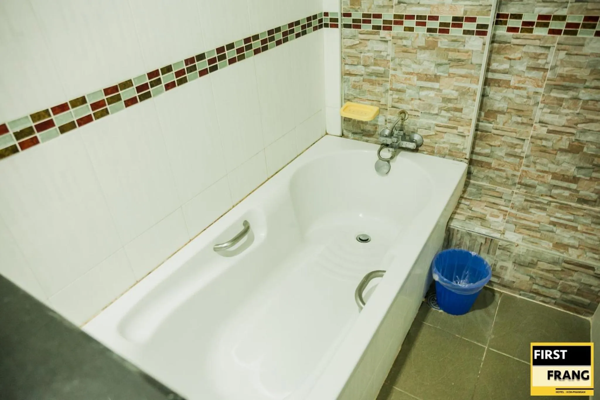 Bathroom in First and Frang Hotel - Koh Phangan