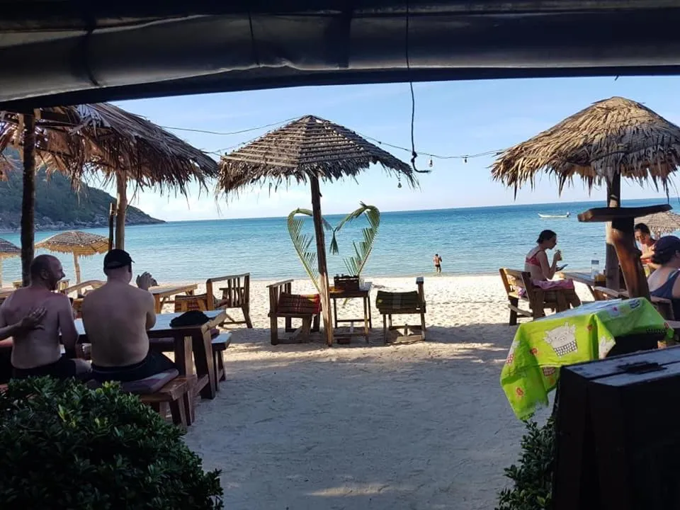 Bottle Beach 2 Bungalows