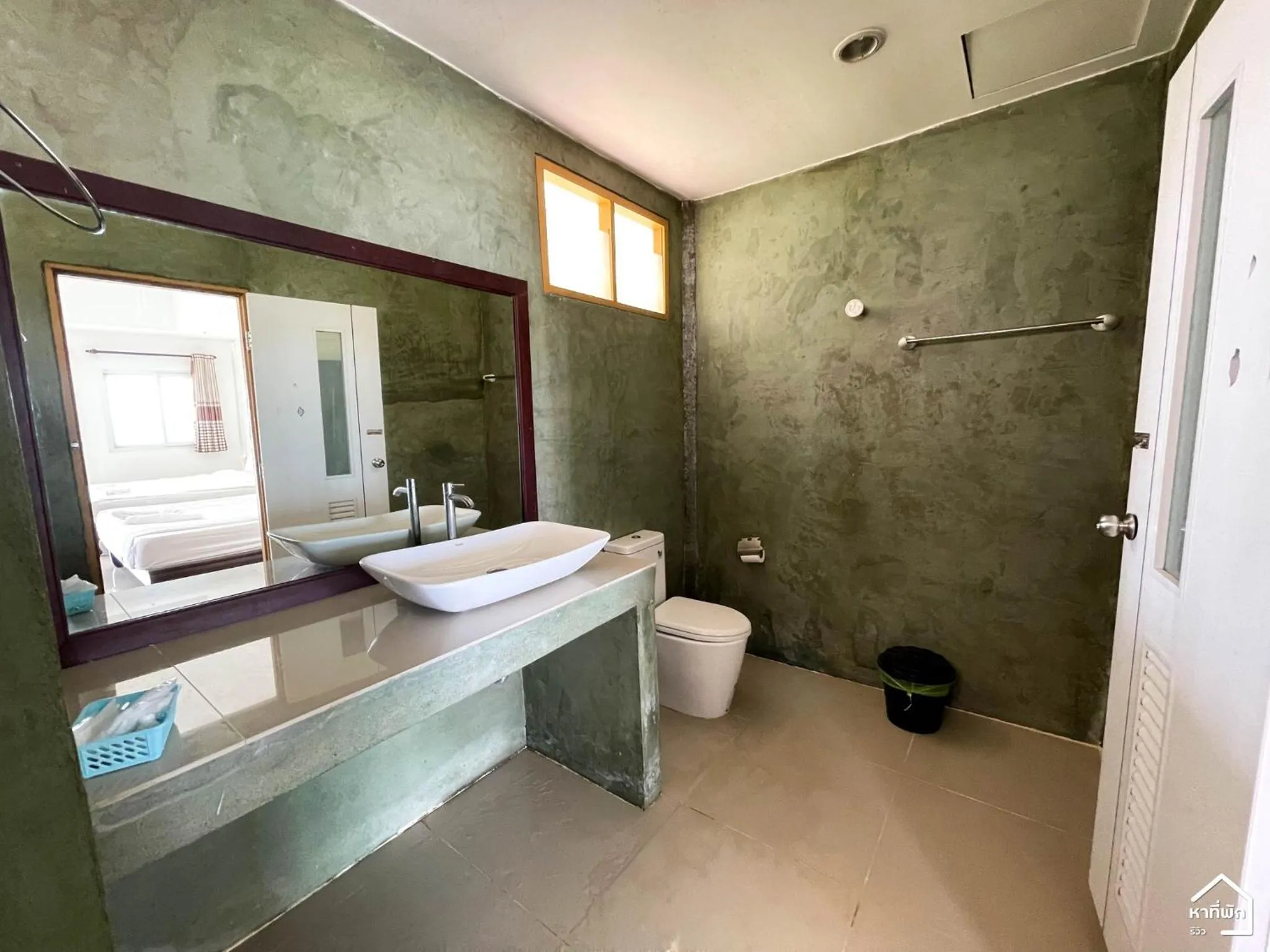 Bottle Beach 2 Bungalows