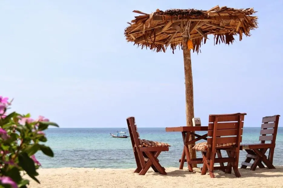 Beach in Bottle Beach 2 Bungalows