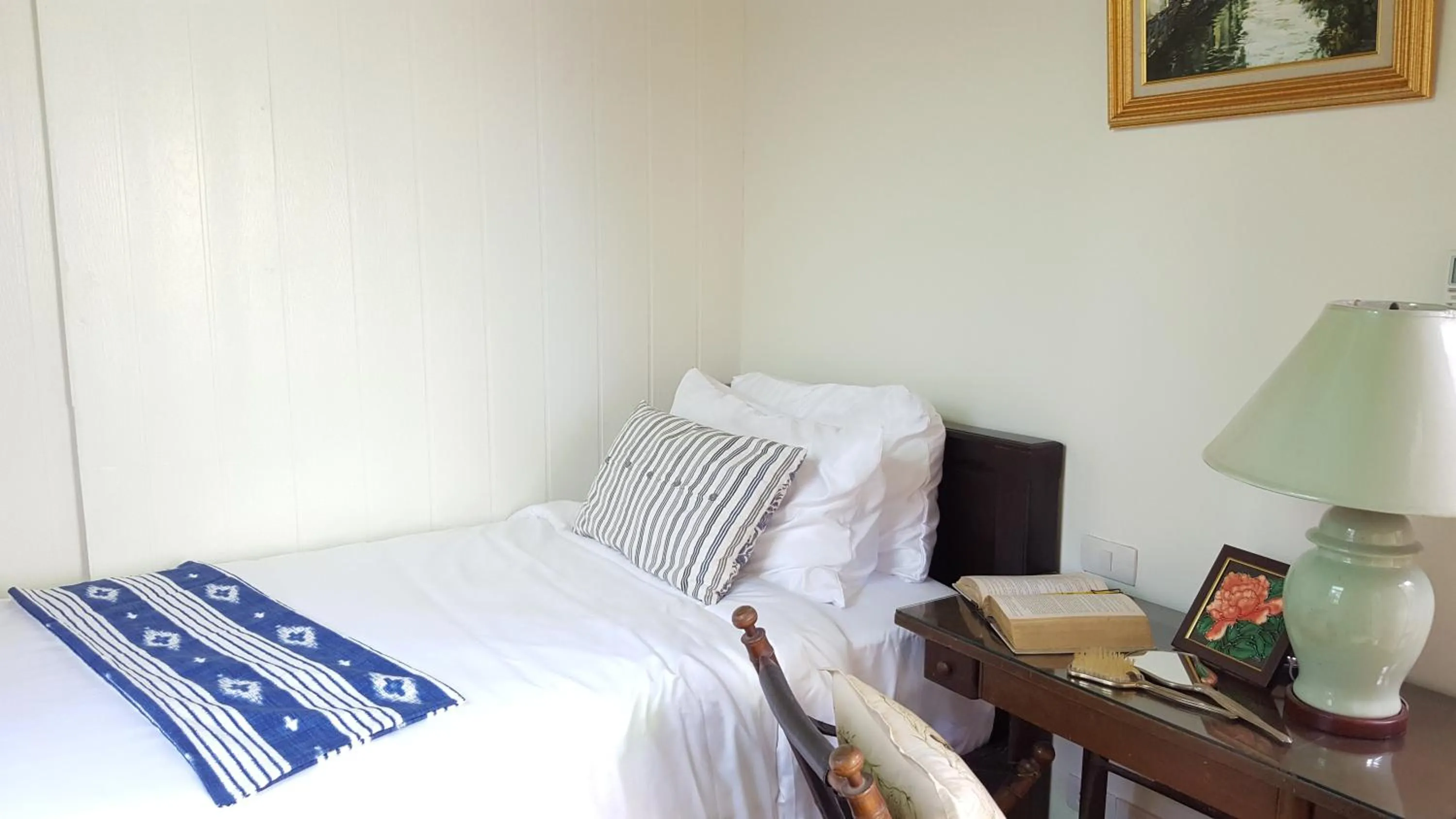 Bedroom, Bed in Villa Mungkala