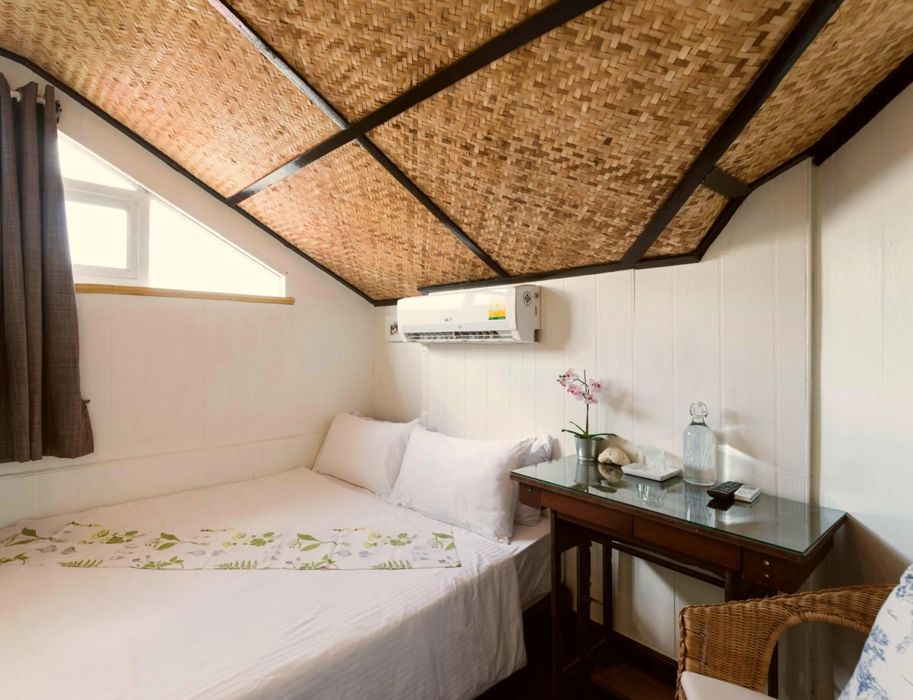Bed in Villa Mungkala