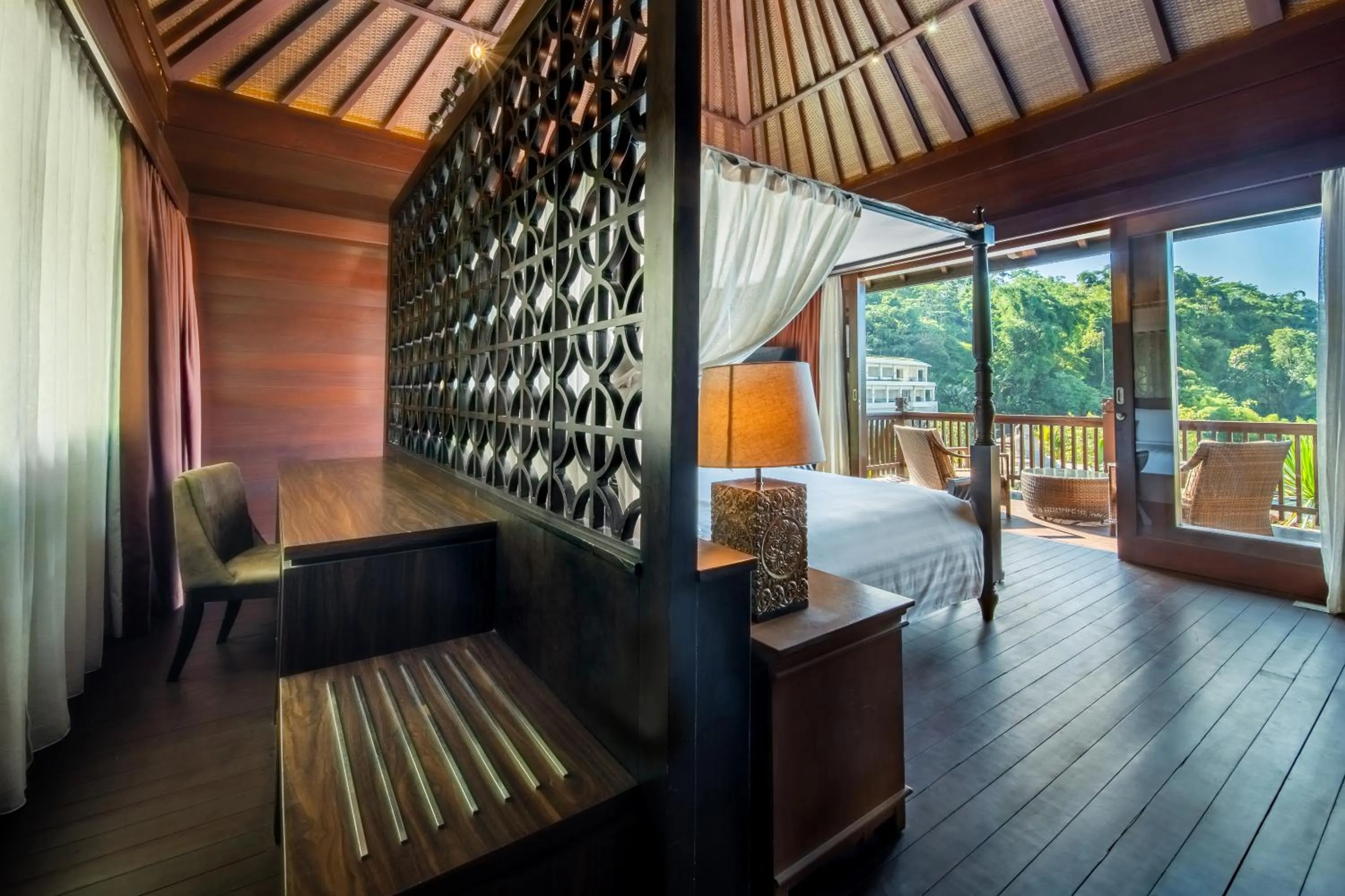 Bed in Homm Saranam Baturiti