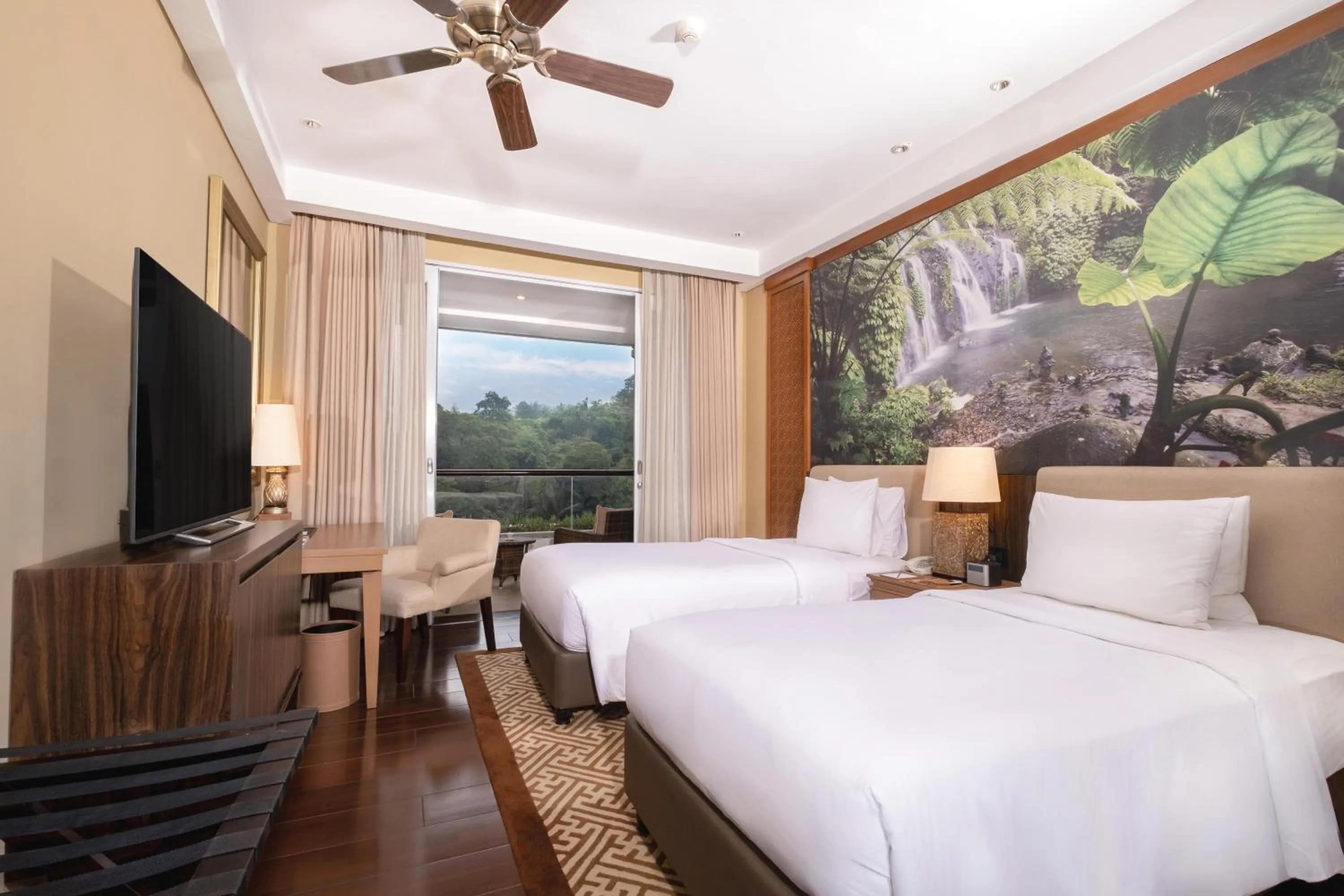 Photo of the whole room, Bed in Homm Saranam Baturiti