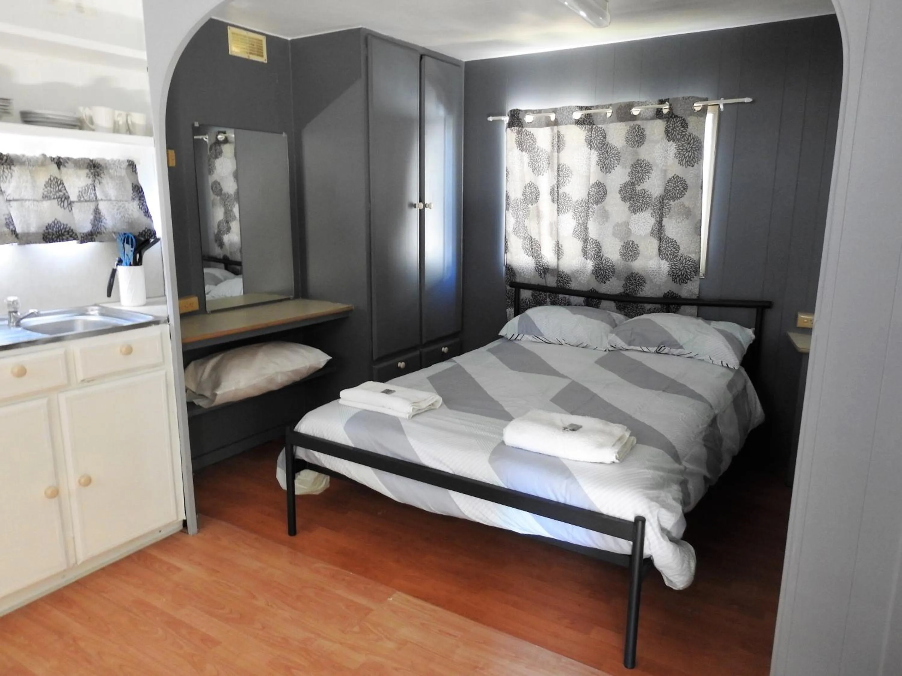 Bed in Twin Waters Caravan Park