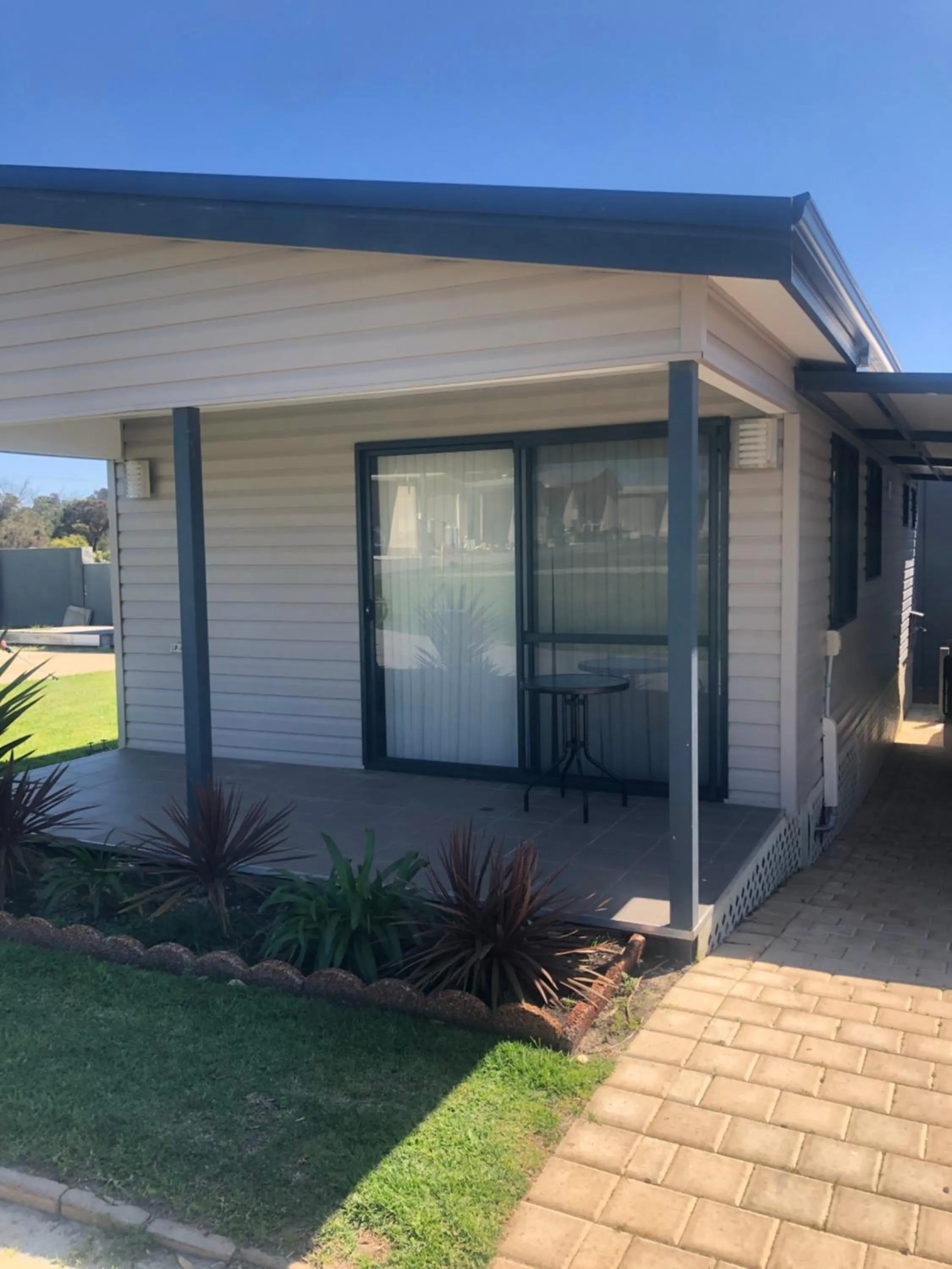 Twin Waters Caravan Park