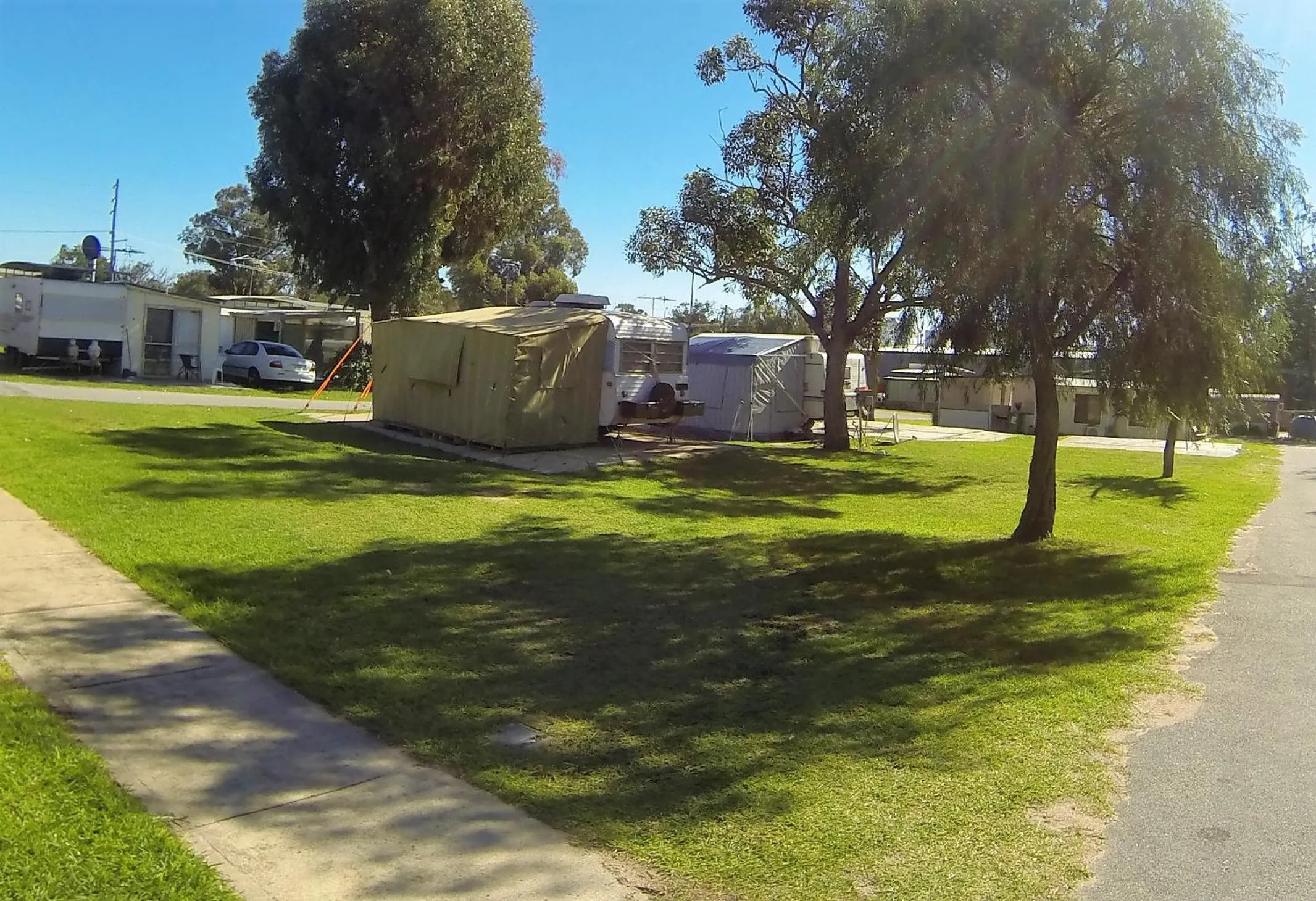 Area and facilities in Twin Waters Caravan Park