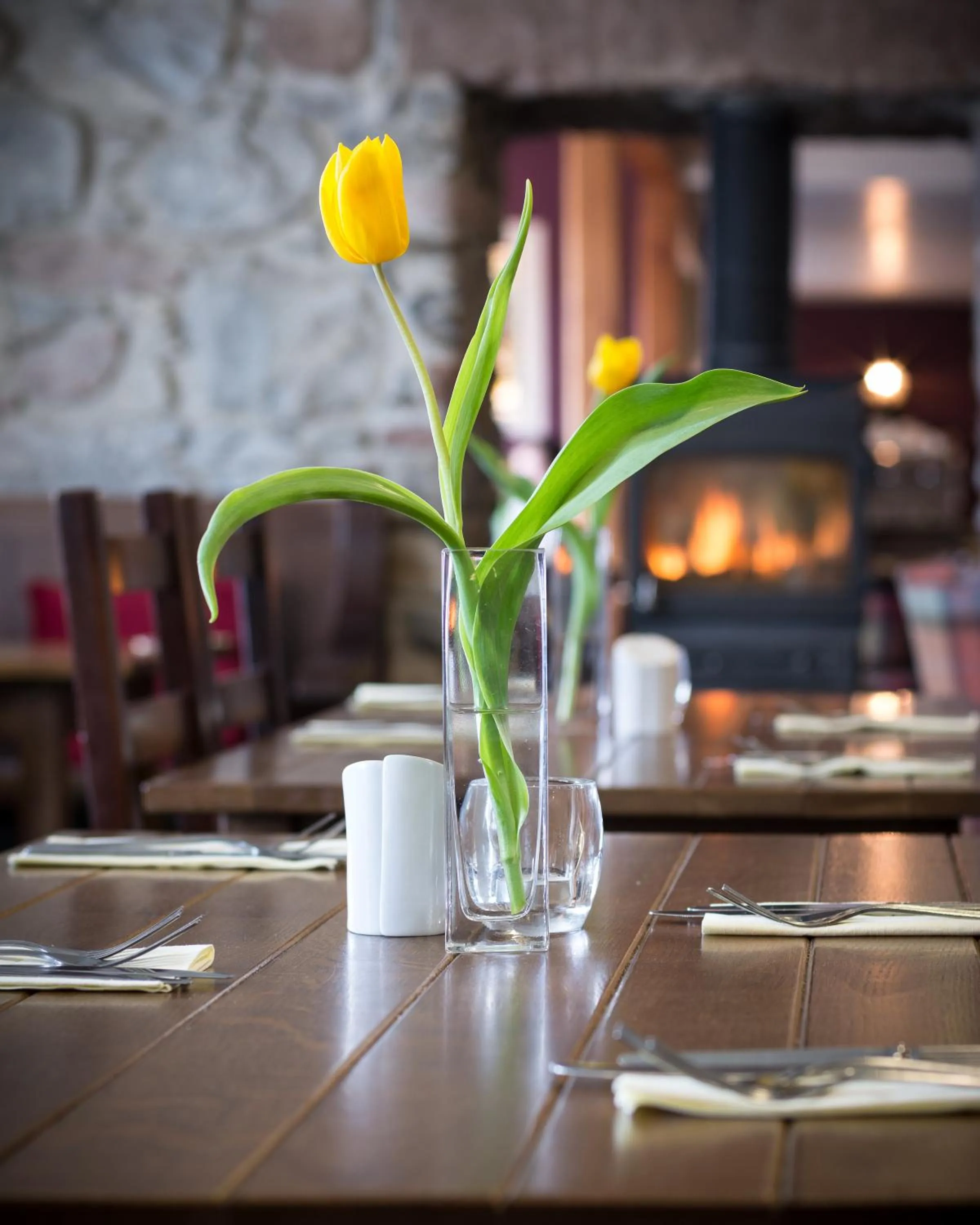 Restaurant/places to eat in Loch Ness Inn