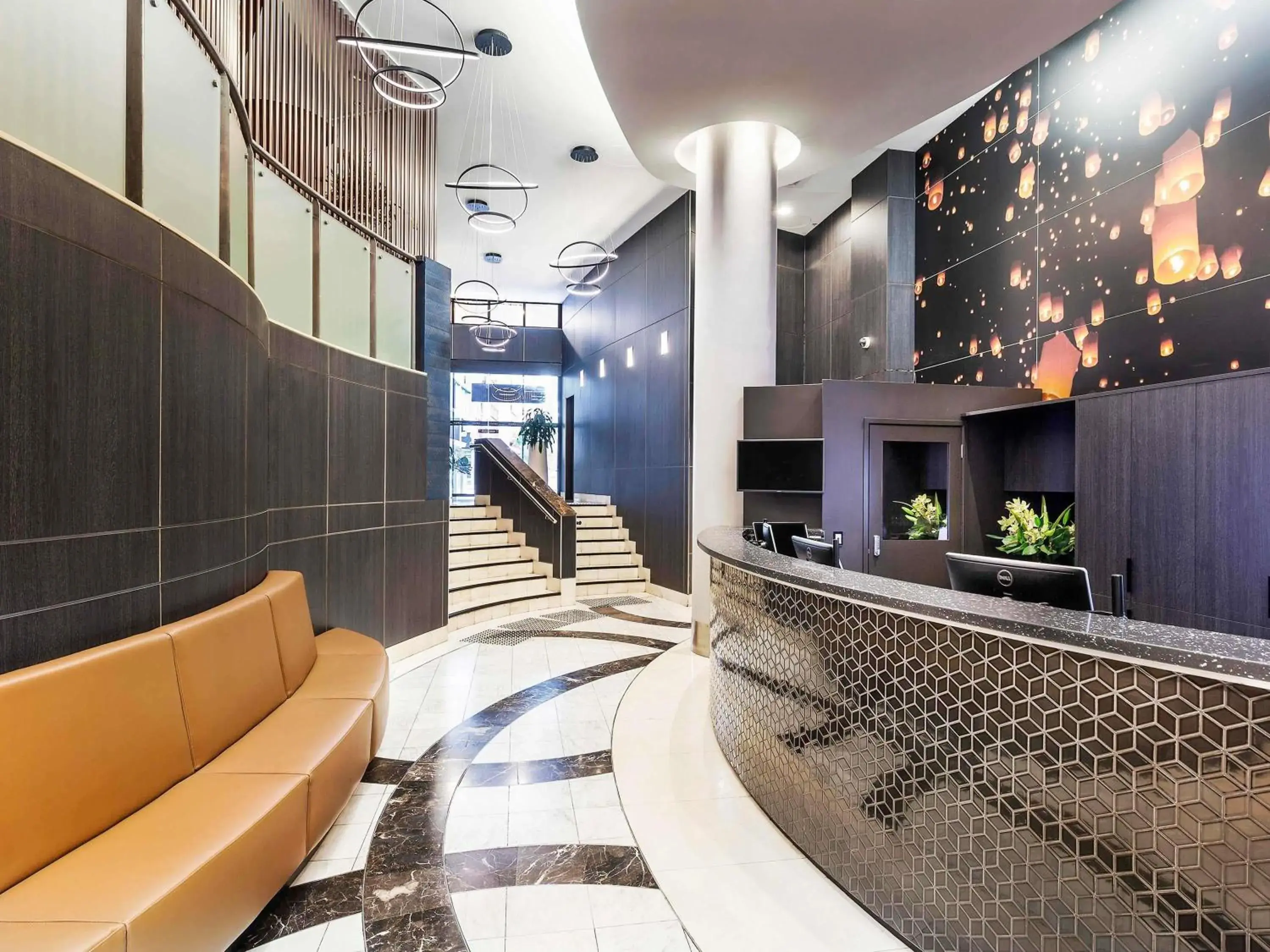 Property building in Mantra Sydney Central Property building in Mantra Sydney Central