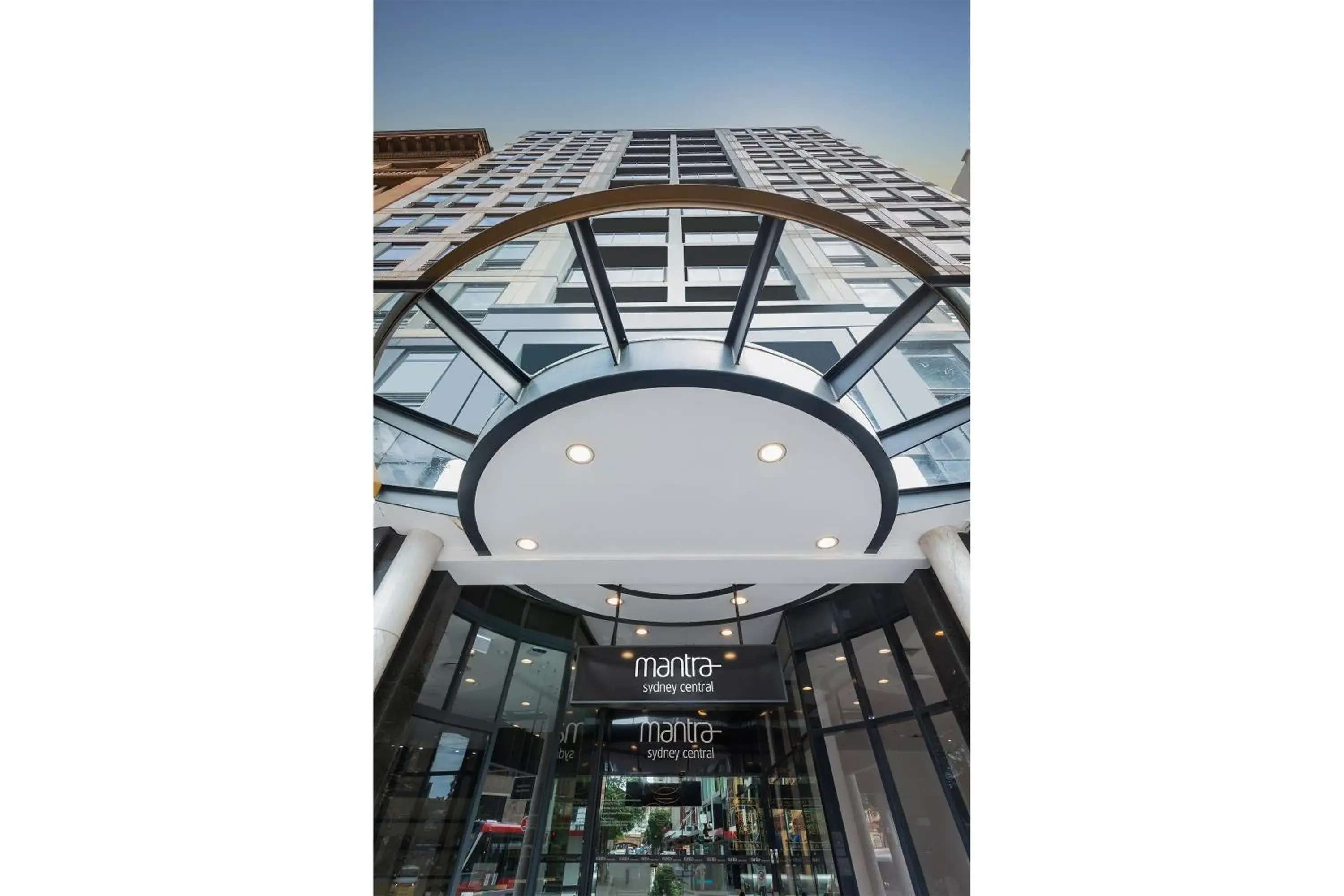 Property building in Mantra Sydney Central Property building in Mantra Sydney Central