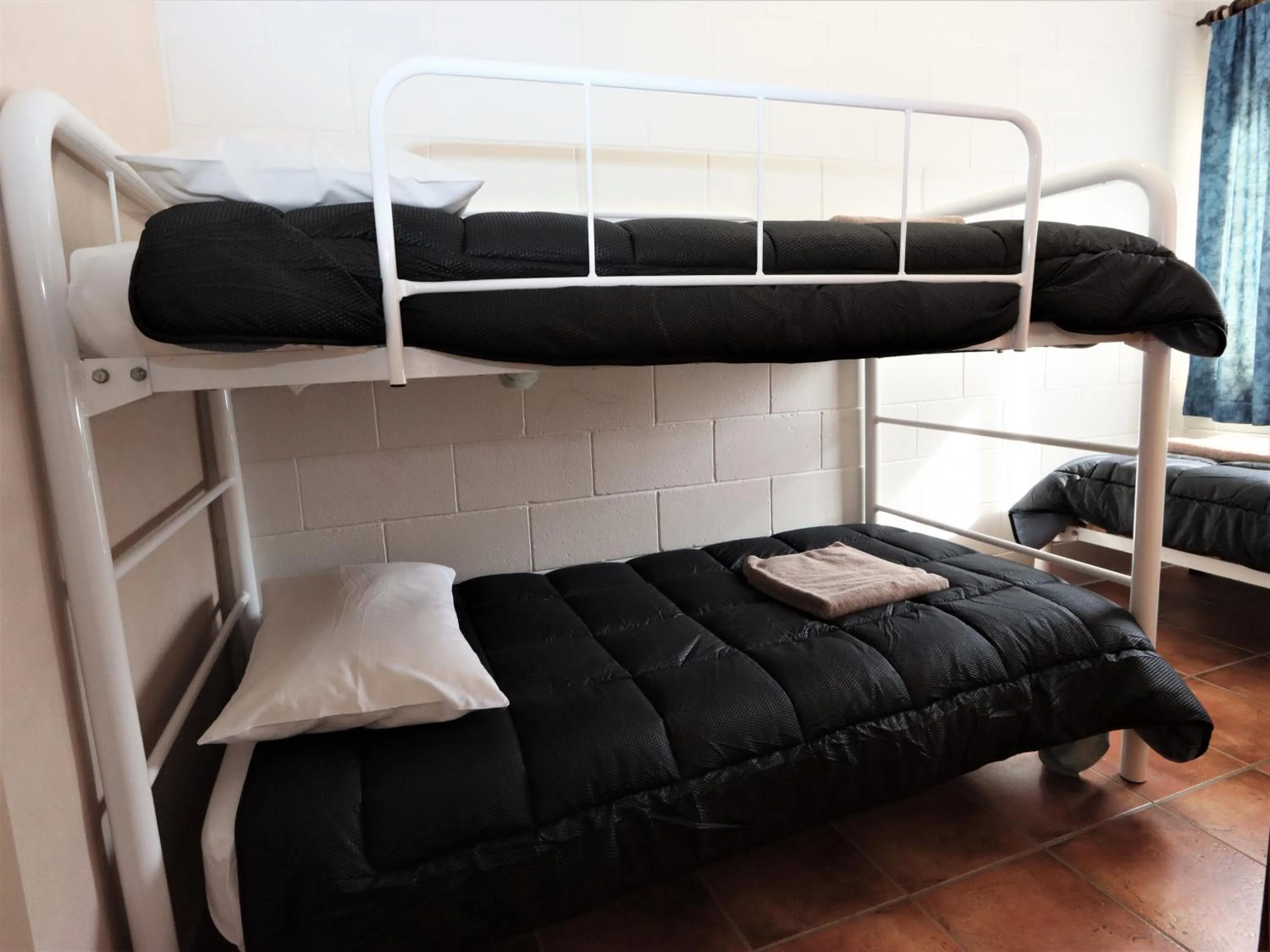 Bed in Lake Edge Apartments