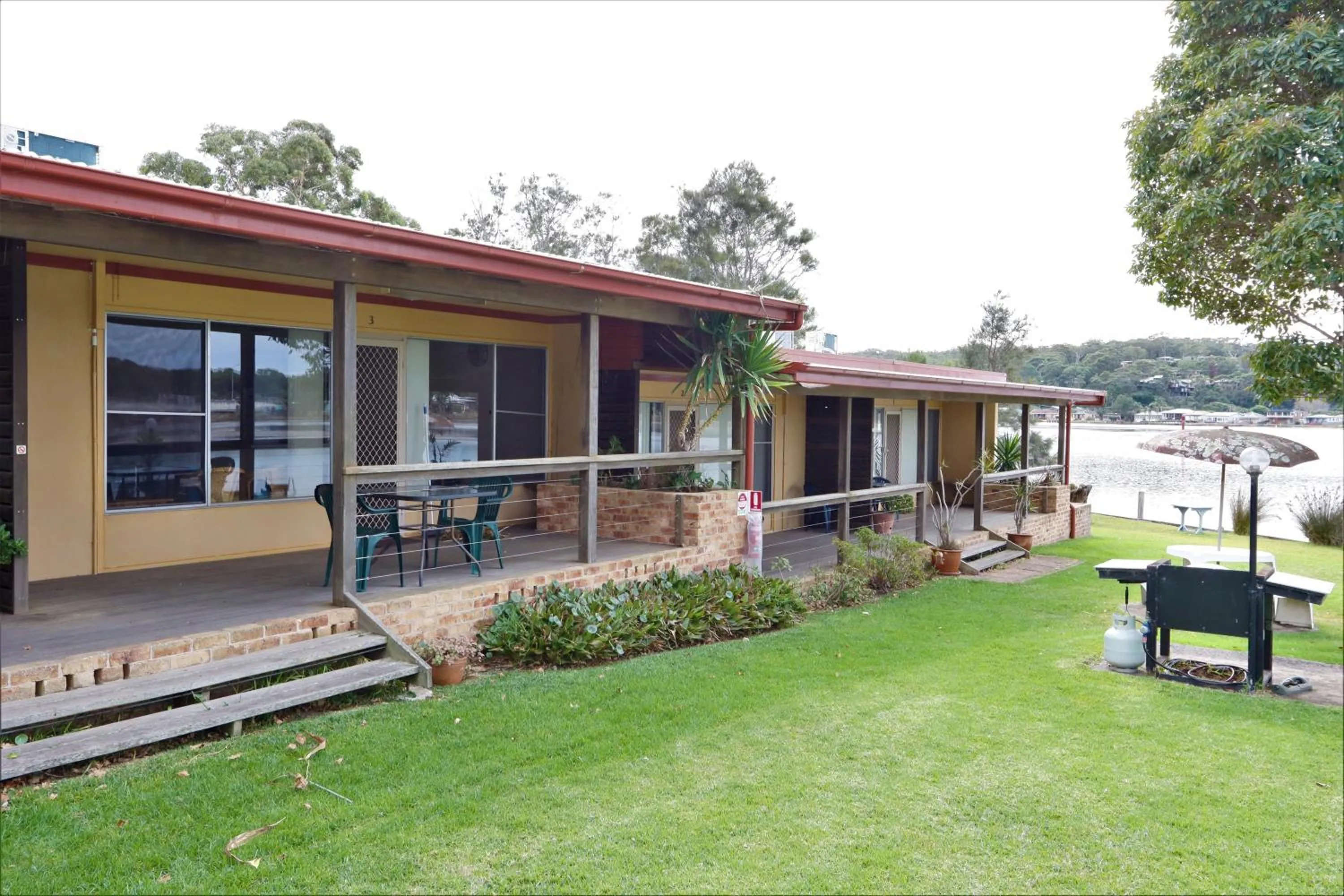 Patio in Lake Edge Apartments