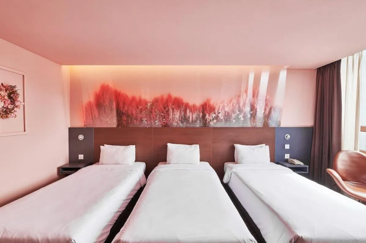 Photo of the whole room, Bed in Hotel Skypark Kingstown Dongdaemun