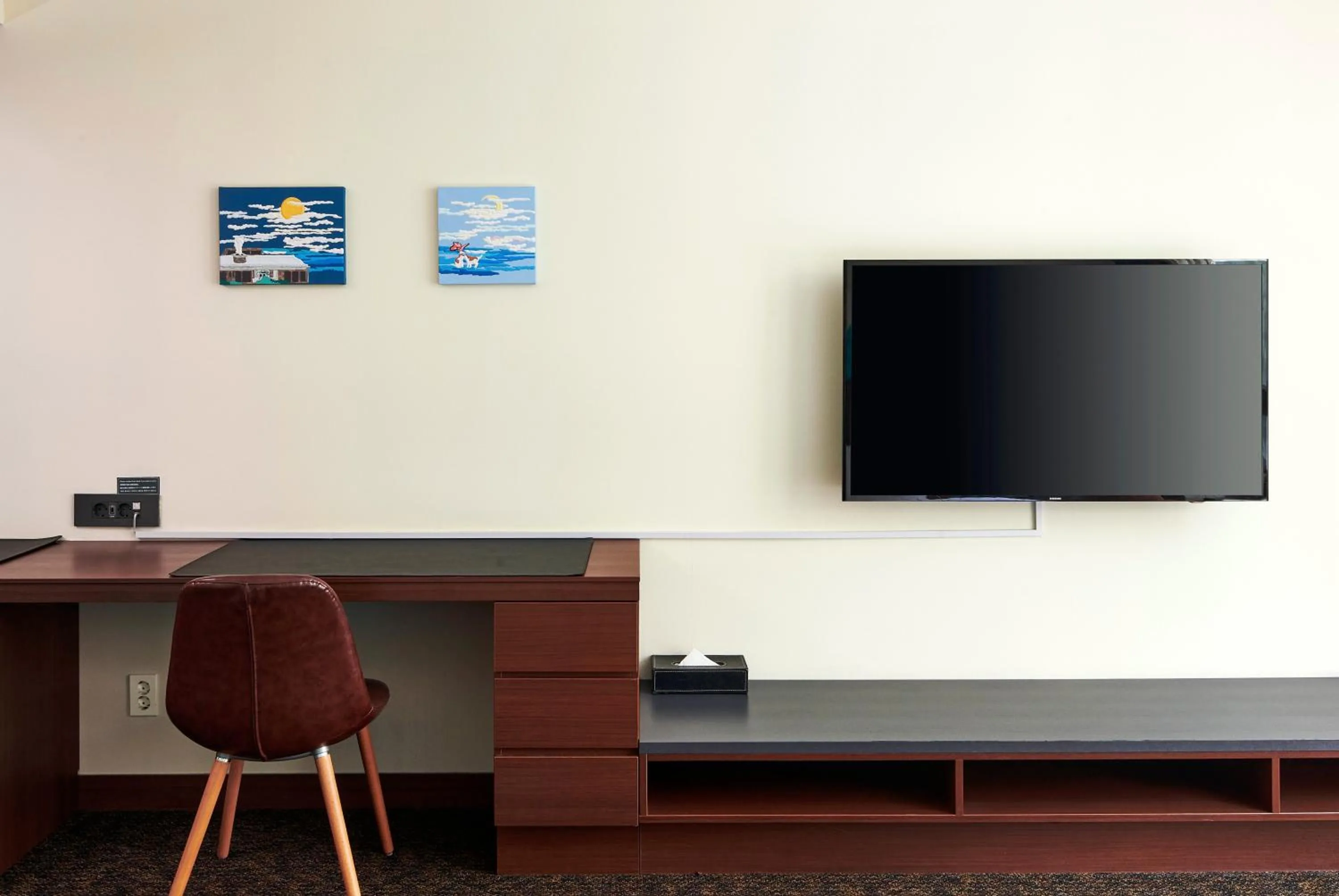 TV and multimedia in Hotel Skypark Kingstown Dongdaemun