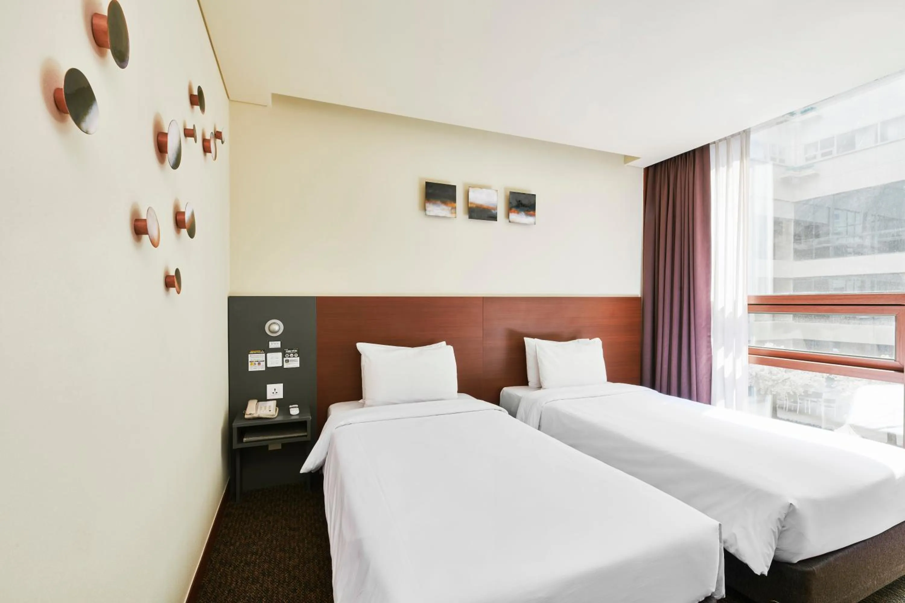 Photo of the whole room, Bed in Hotel Skypark Kingstown Dongdaemun