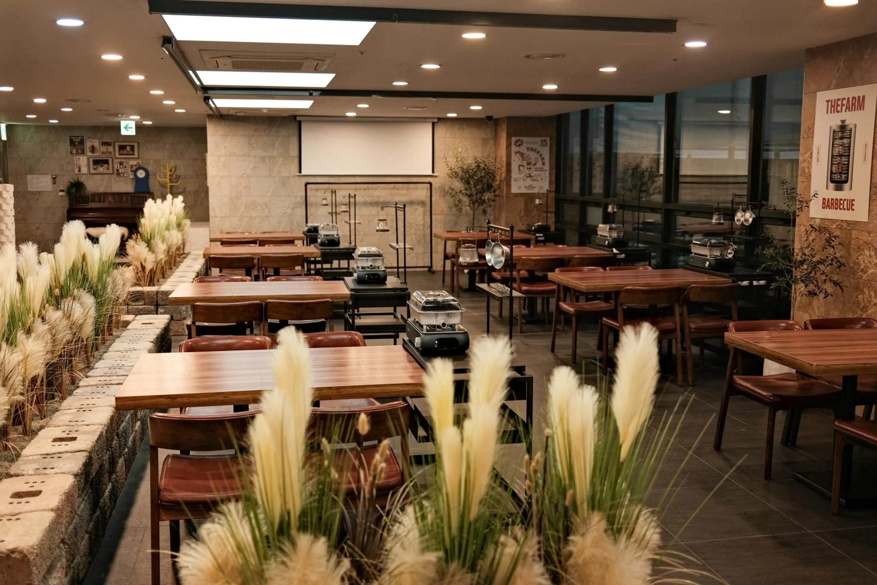 Restaurant/places to eat in Hotel Skypark Kingstown Dongdaemun