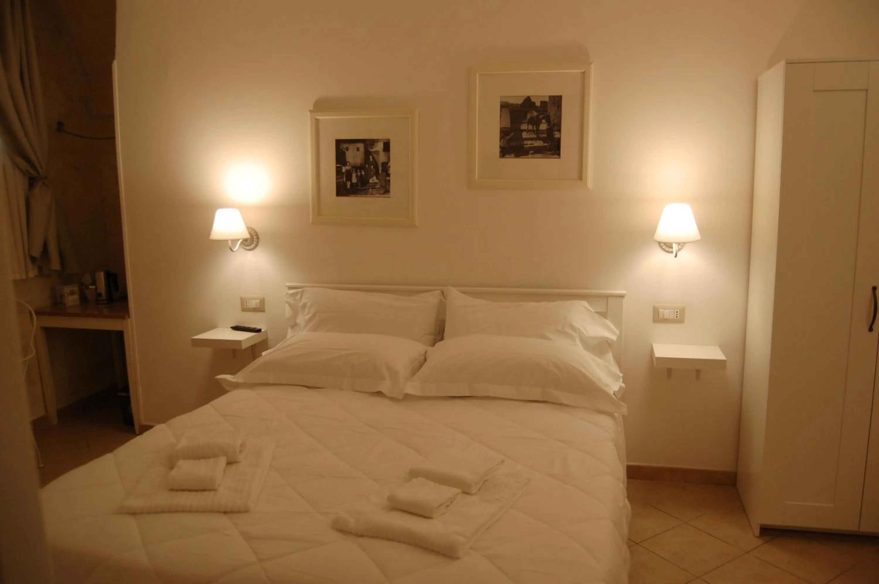 Bedroom, Bed in Antica Mateola