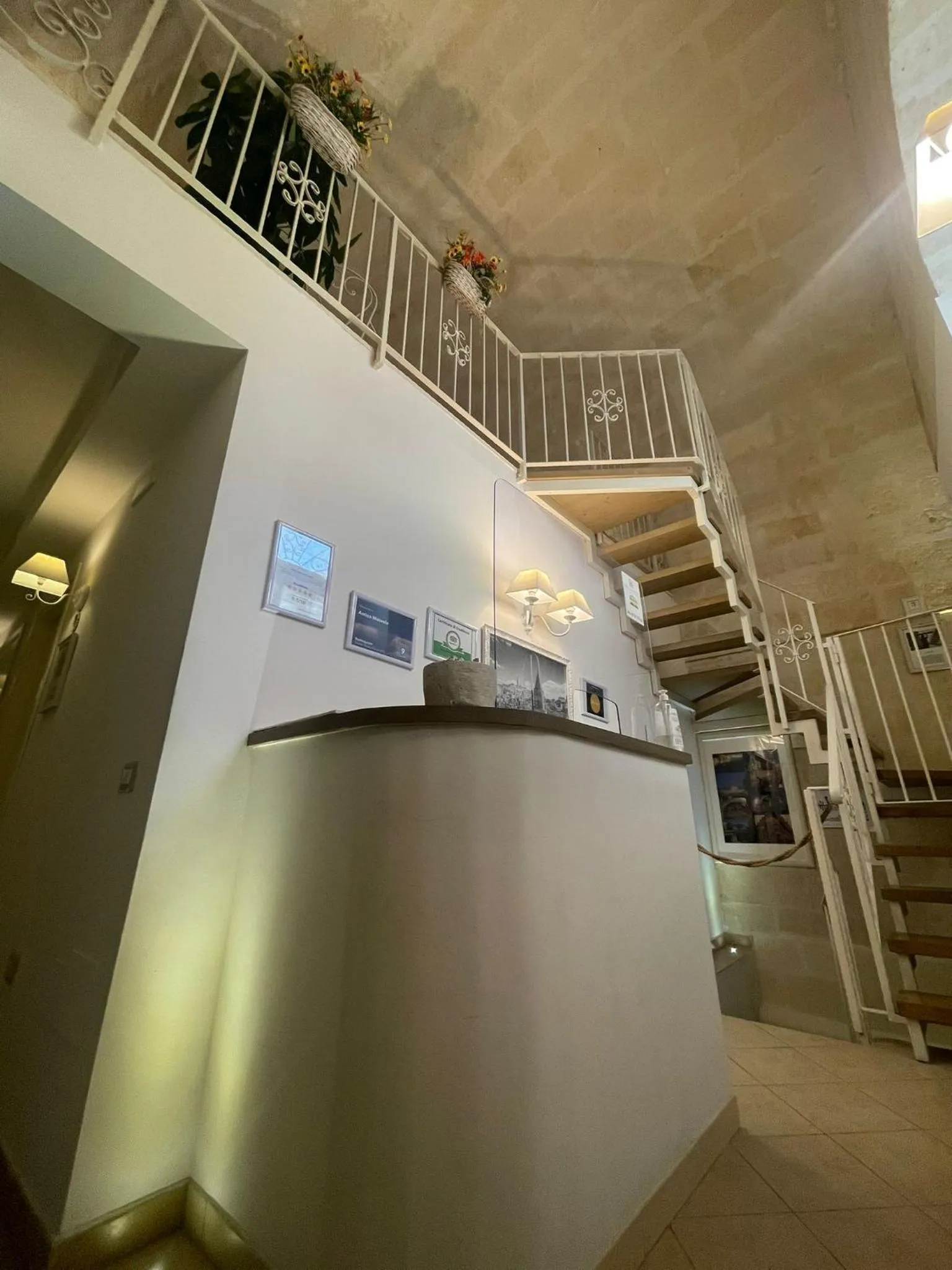 Facade/entrance in Antica Mateola