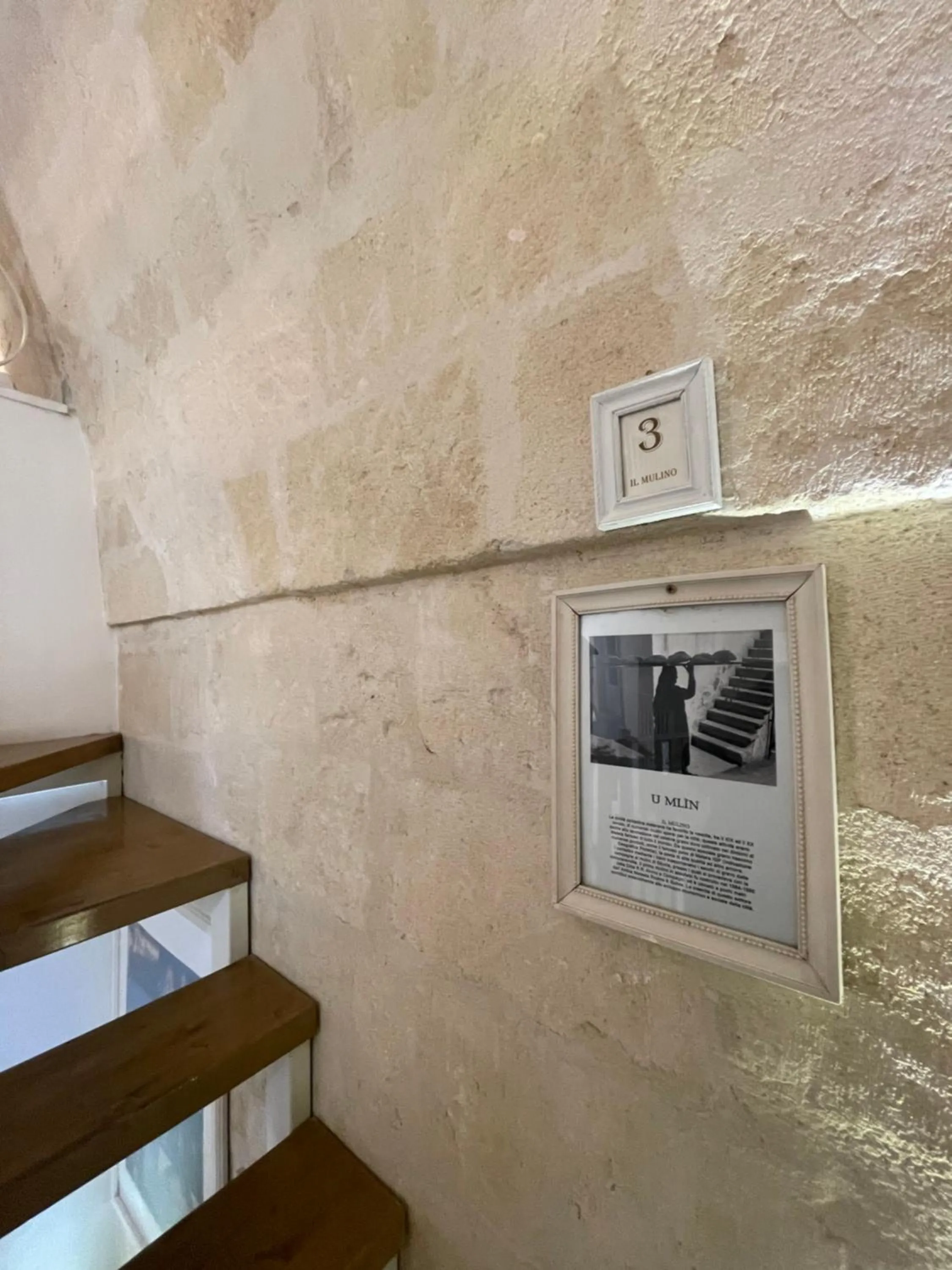 Facade/entrance in Antica Mateola