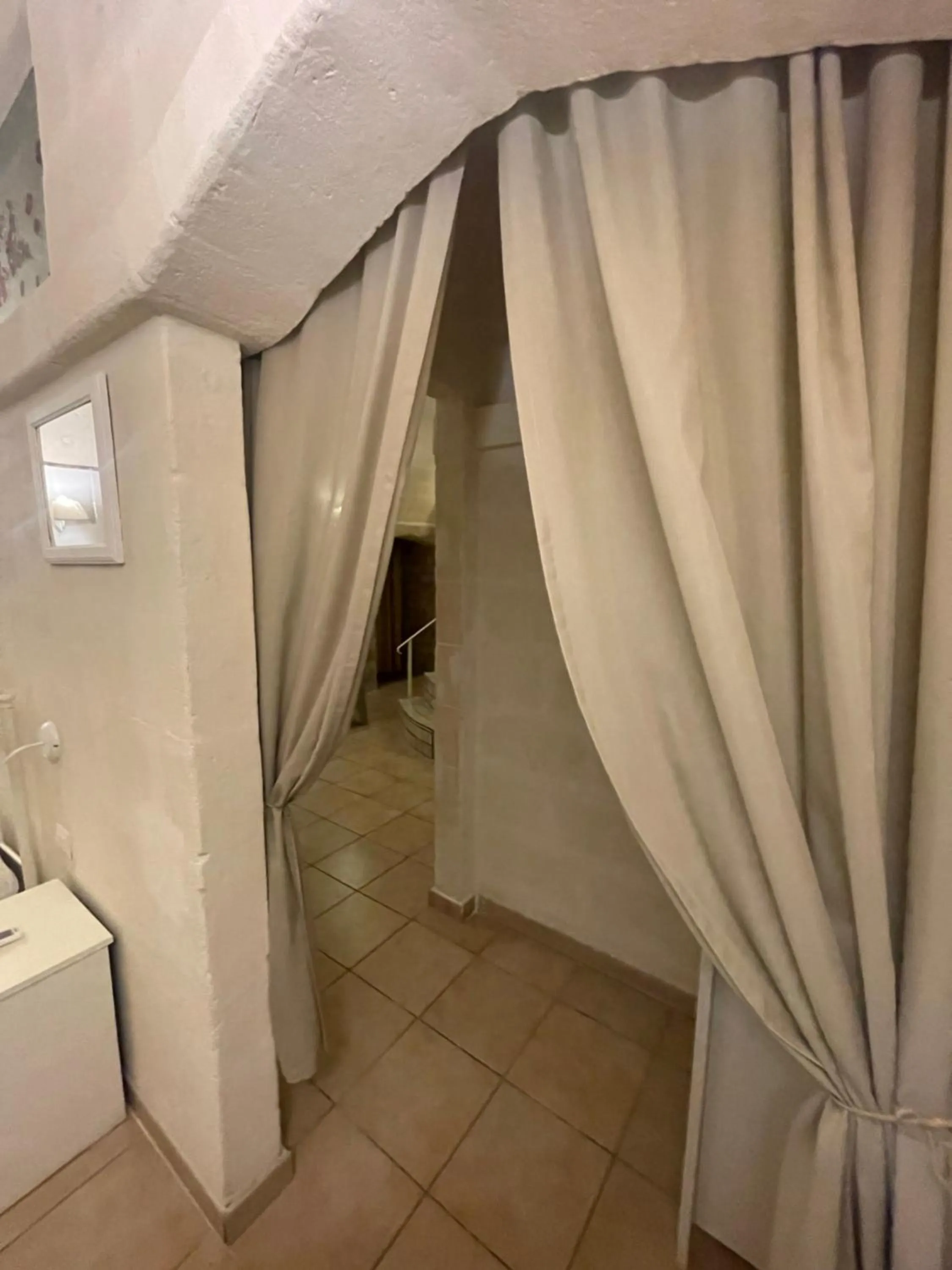 Photo of the whole room in Antica Mateola