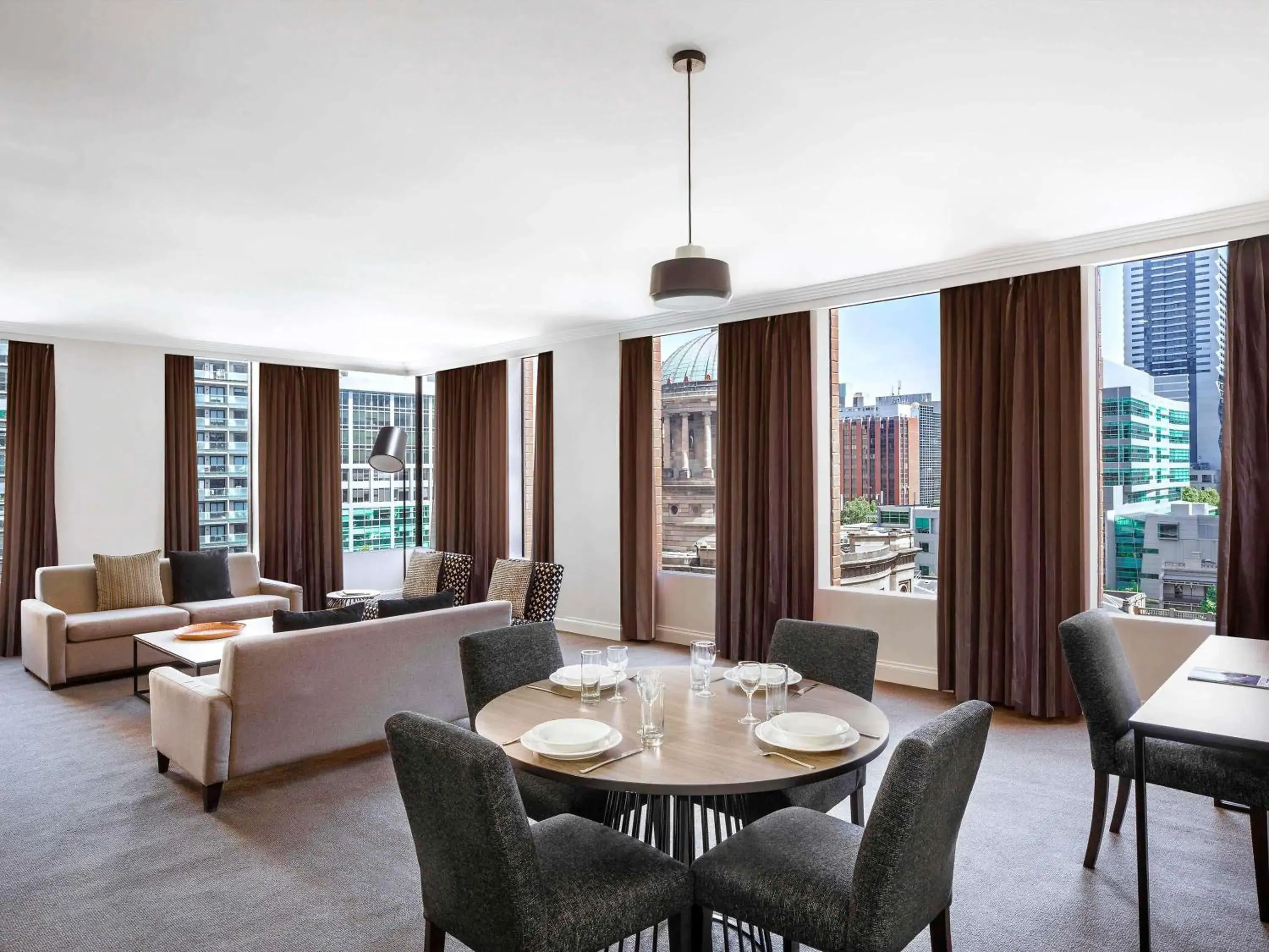 One-Bedroom Deluxe Apartment in Mantra on Little Bourke Melbourne One-Bedroom Deluxe Apartment in Mantra on Little Bourke Melbourne