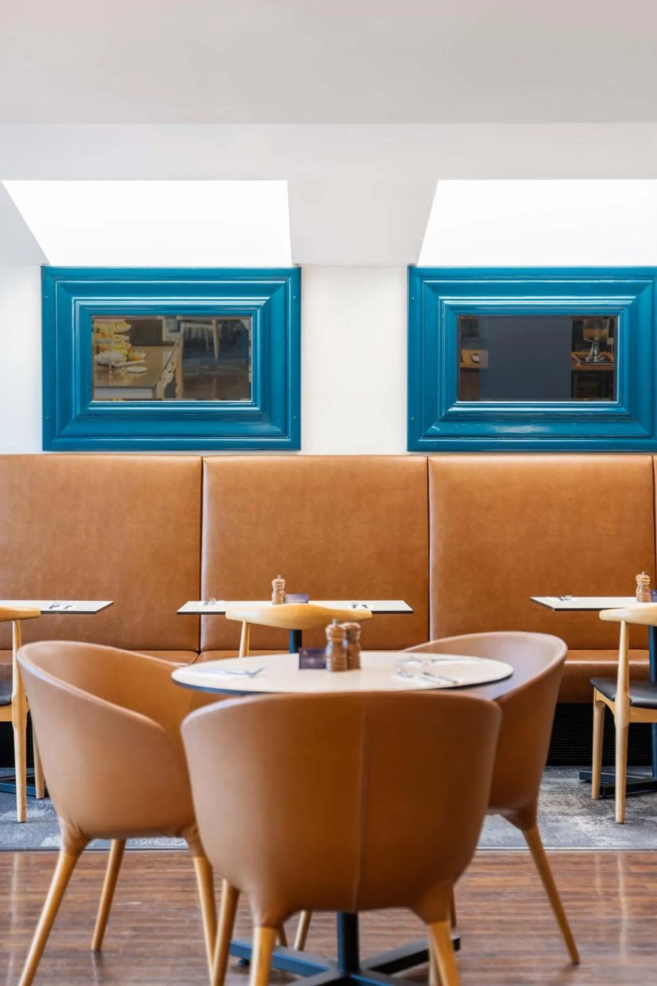 Restaurant/places to eat in Mantra on Northbourne