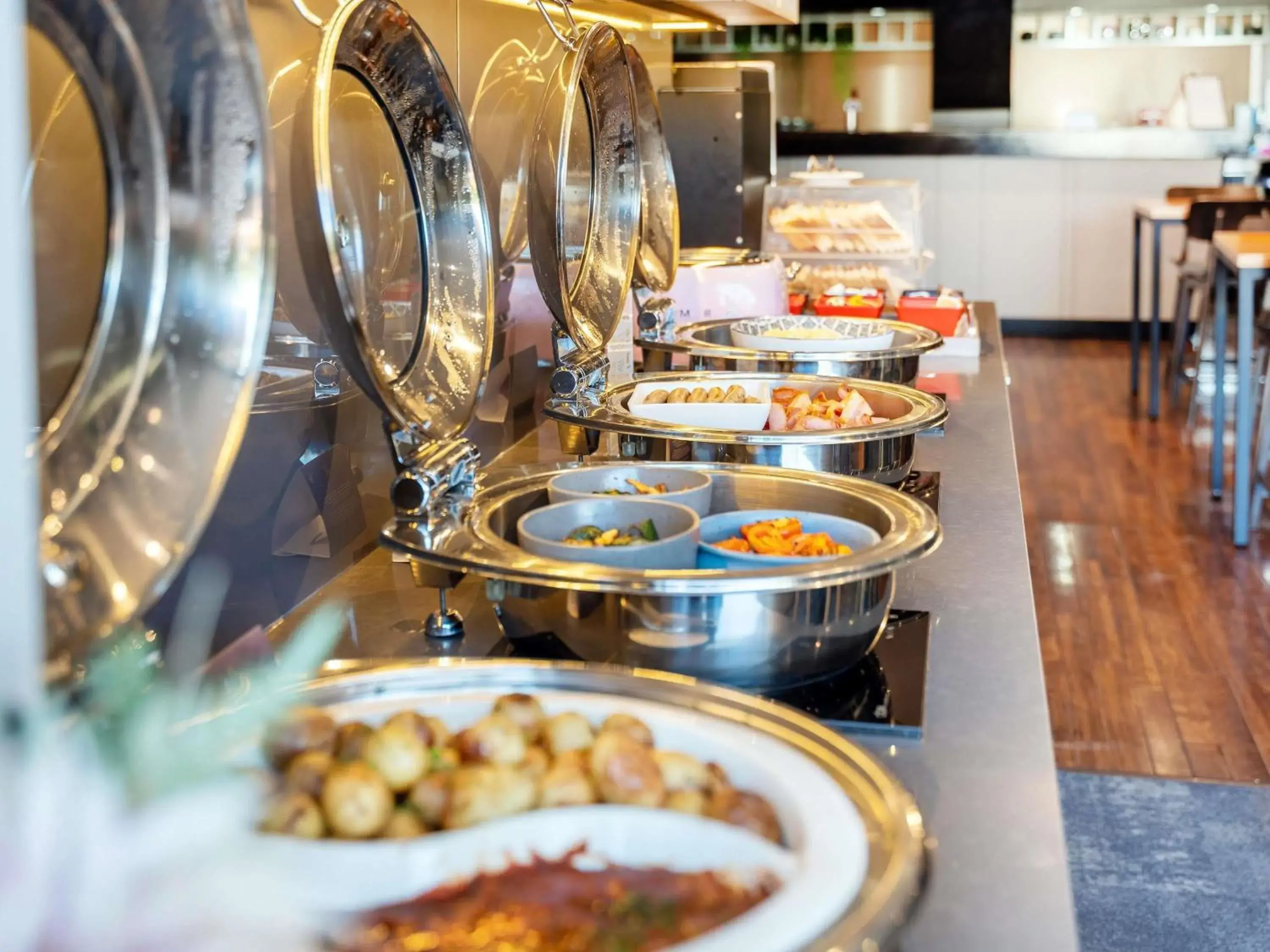 Restaurant/places to eat in Mantra on Northbourne Restaurant/places to eat in Mantra on Northbourne