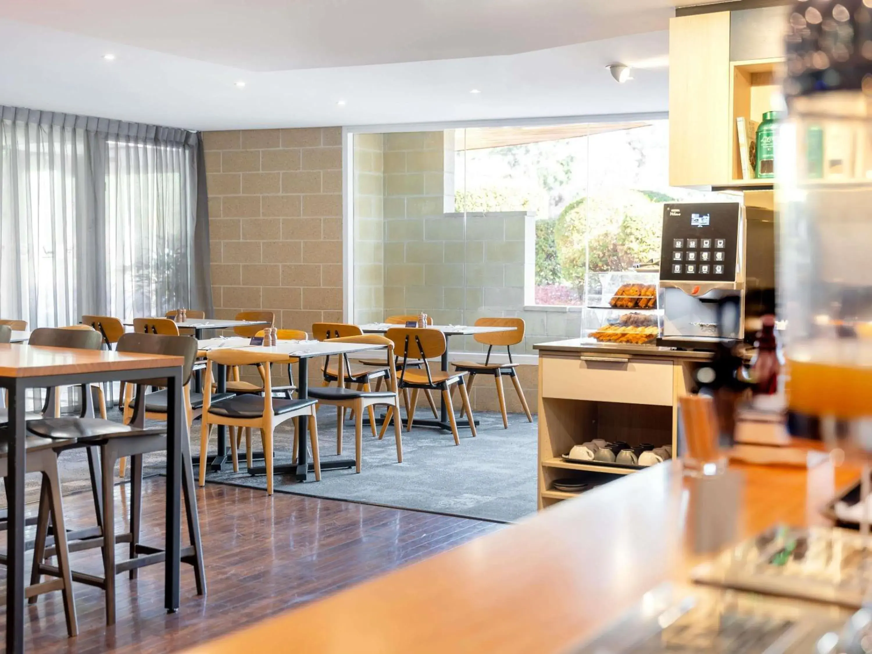 Property building in Mantra on Northbourne Property building in Mantra on Northbourne