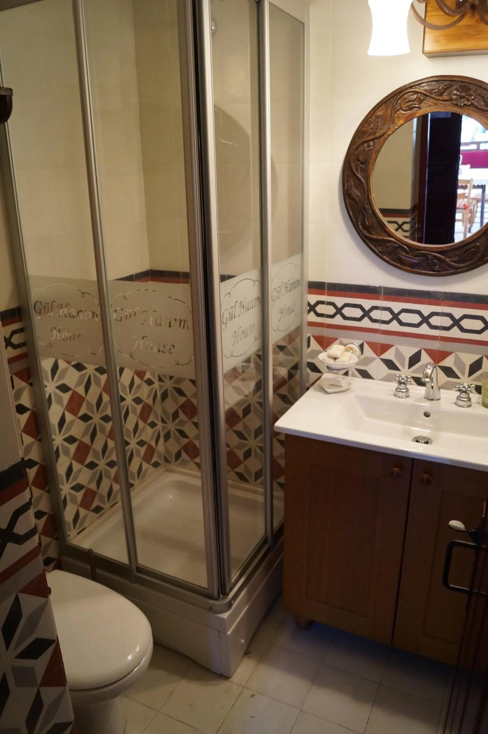 Shower in Gul Hanim House Boutique Hotel