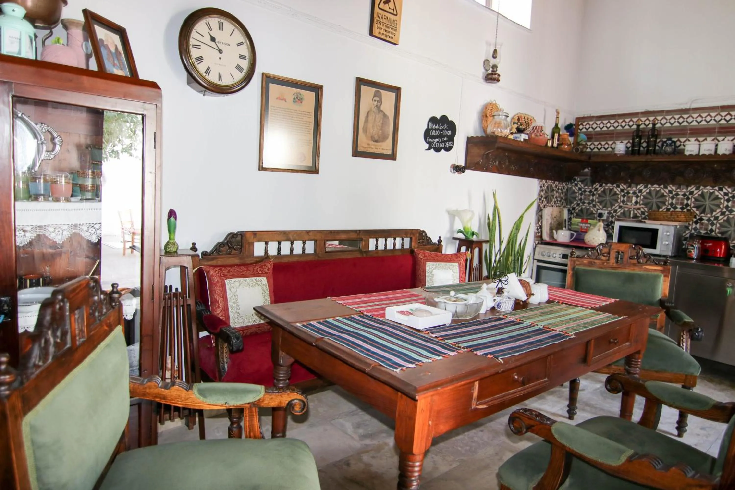 Communal kitchen in Gul Hanim House Boutique Hotel