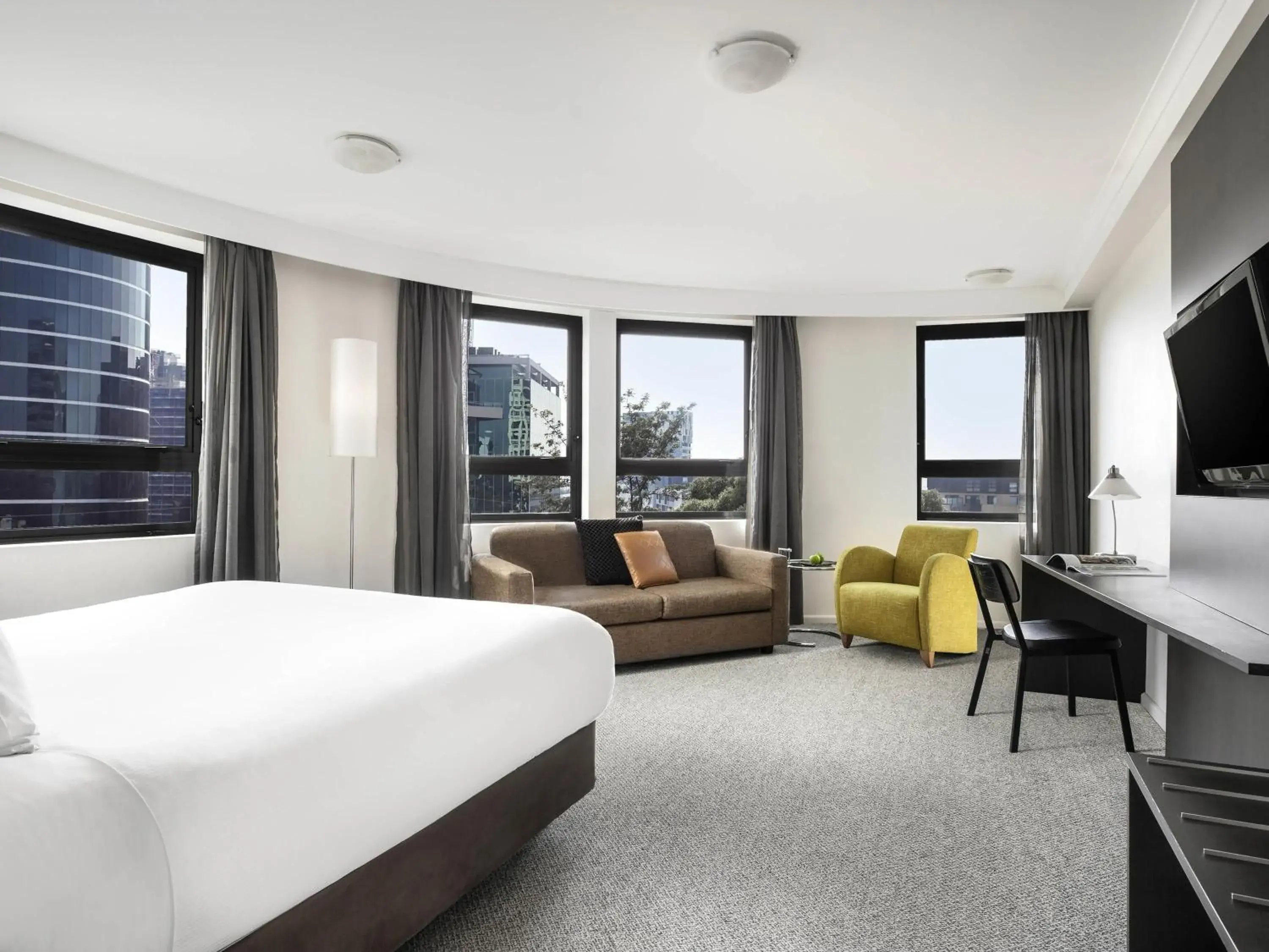 Bedroom, Bed in Mantra Parramatta Bedroom, Bed in Mantra Parramatta