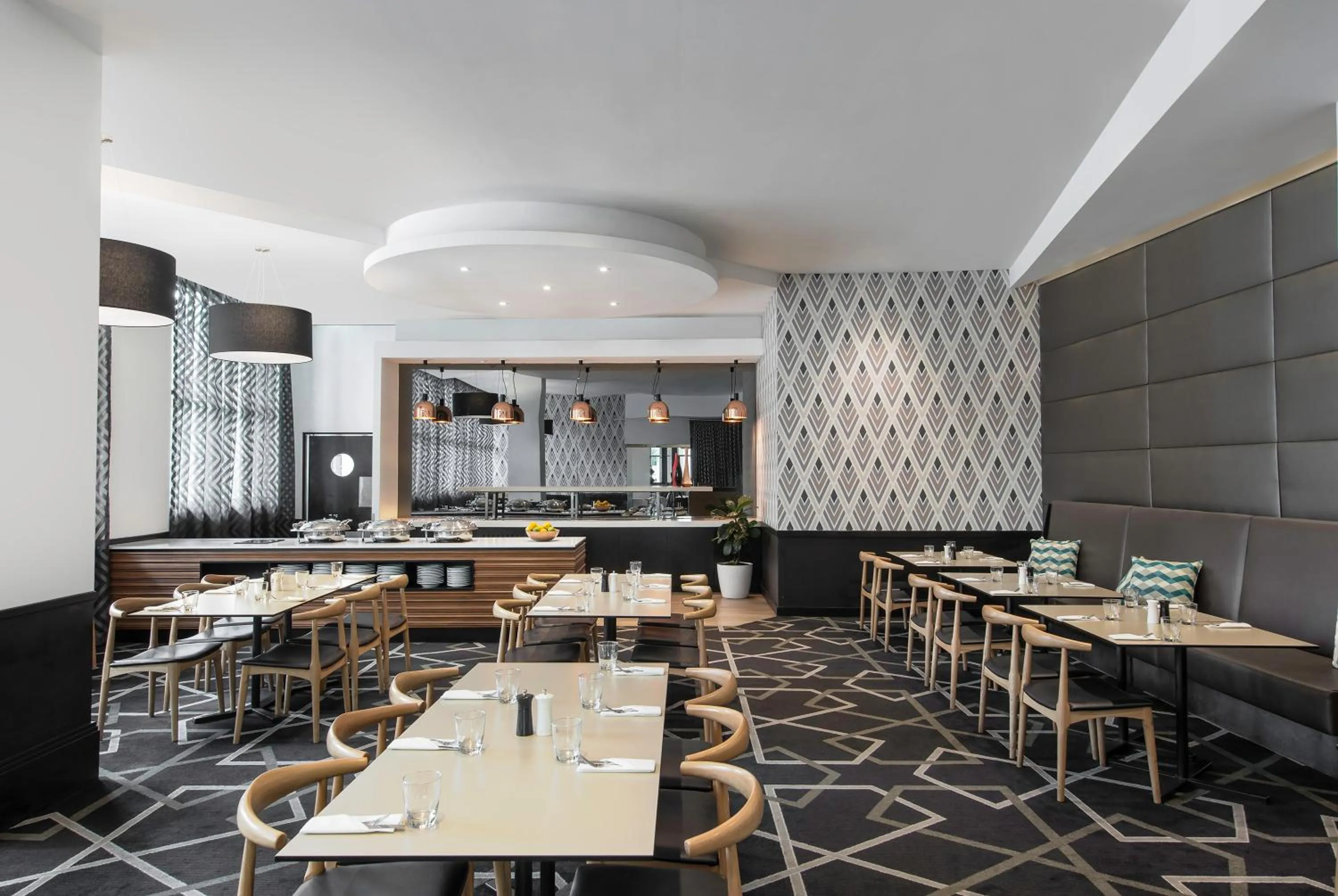 Restaurant/places to eat in Mantra Parramatta