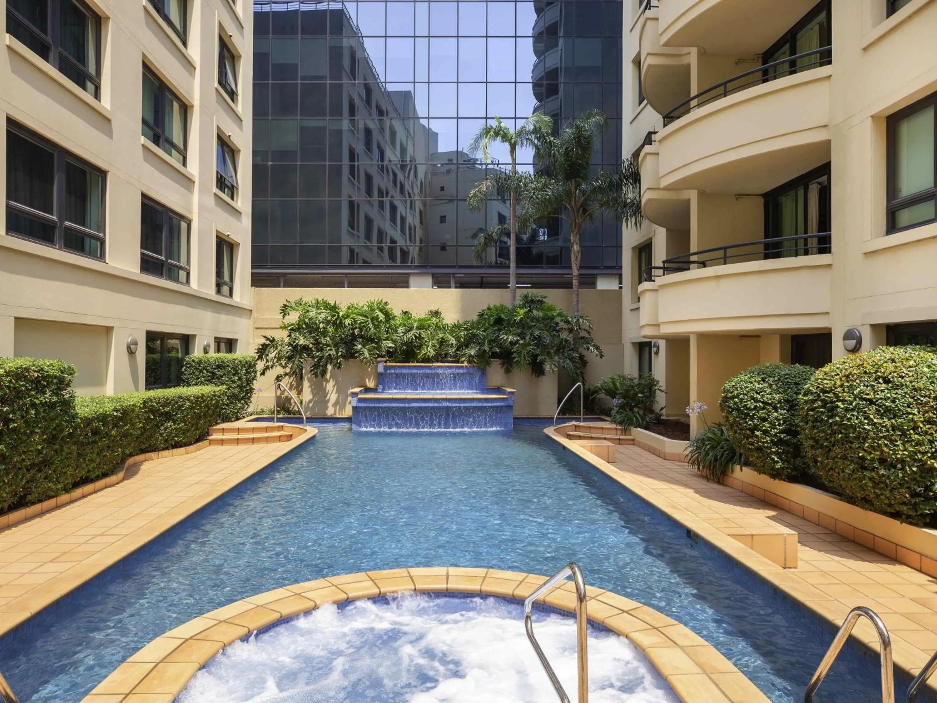 Property building in Mantra Parramatta