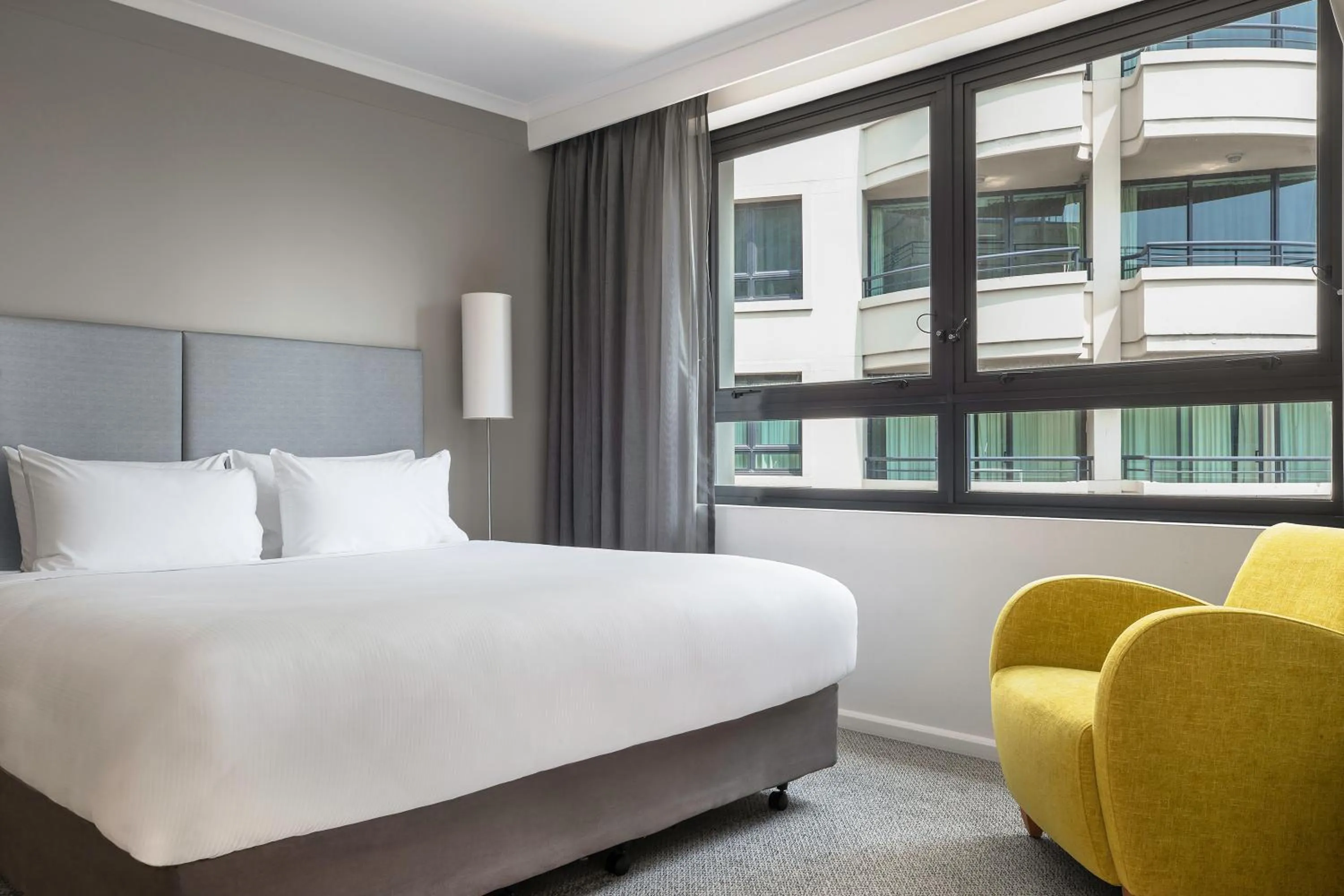 Bedroom, Bed in Mantra Parramatta