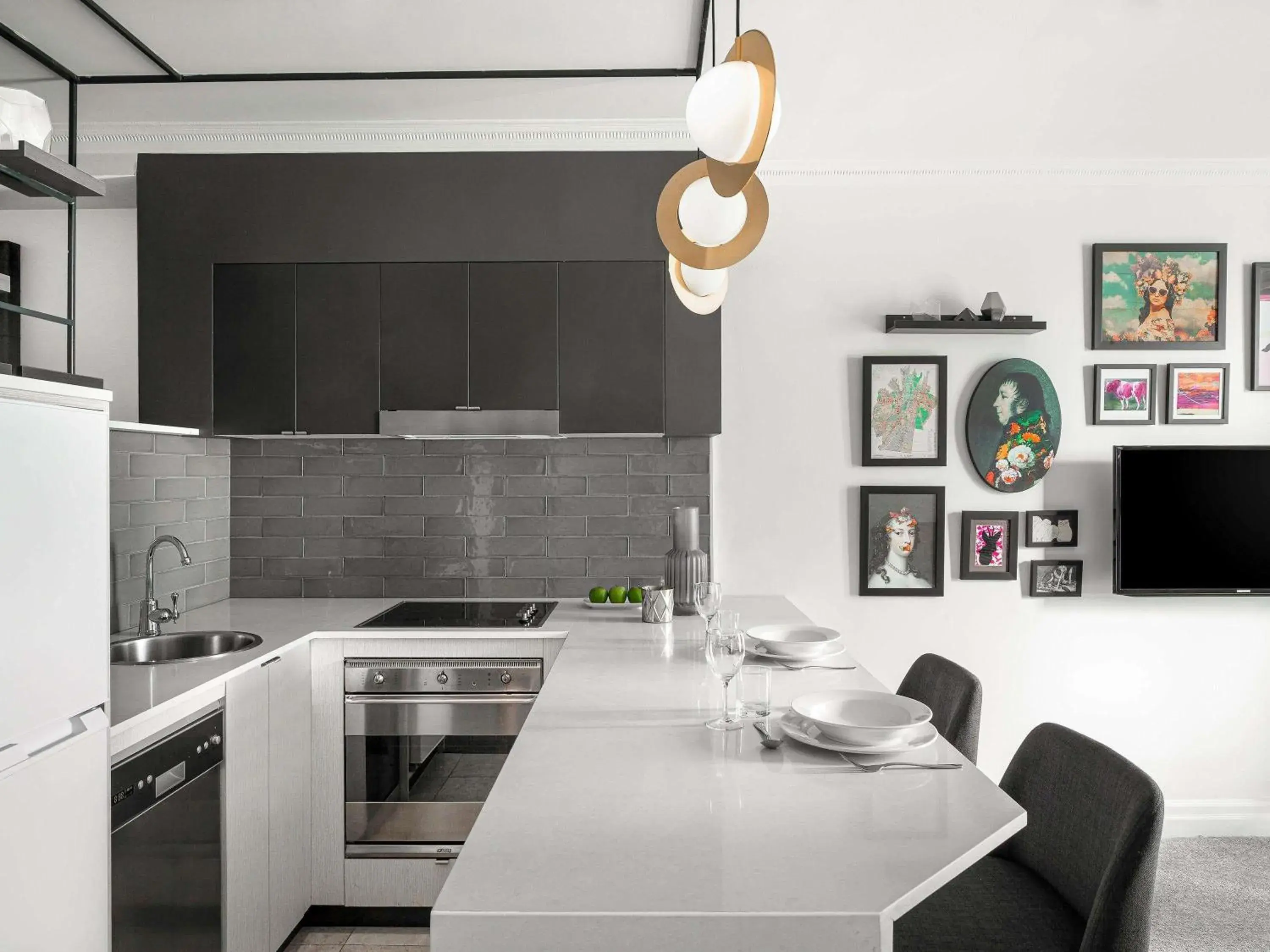 Bedroom in Mantra 2 Bond Street Bedroom in Mantra 2 Bond Street