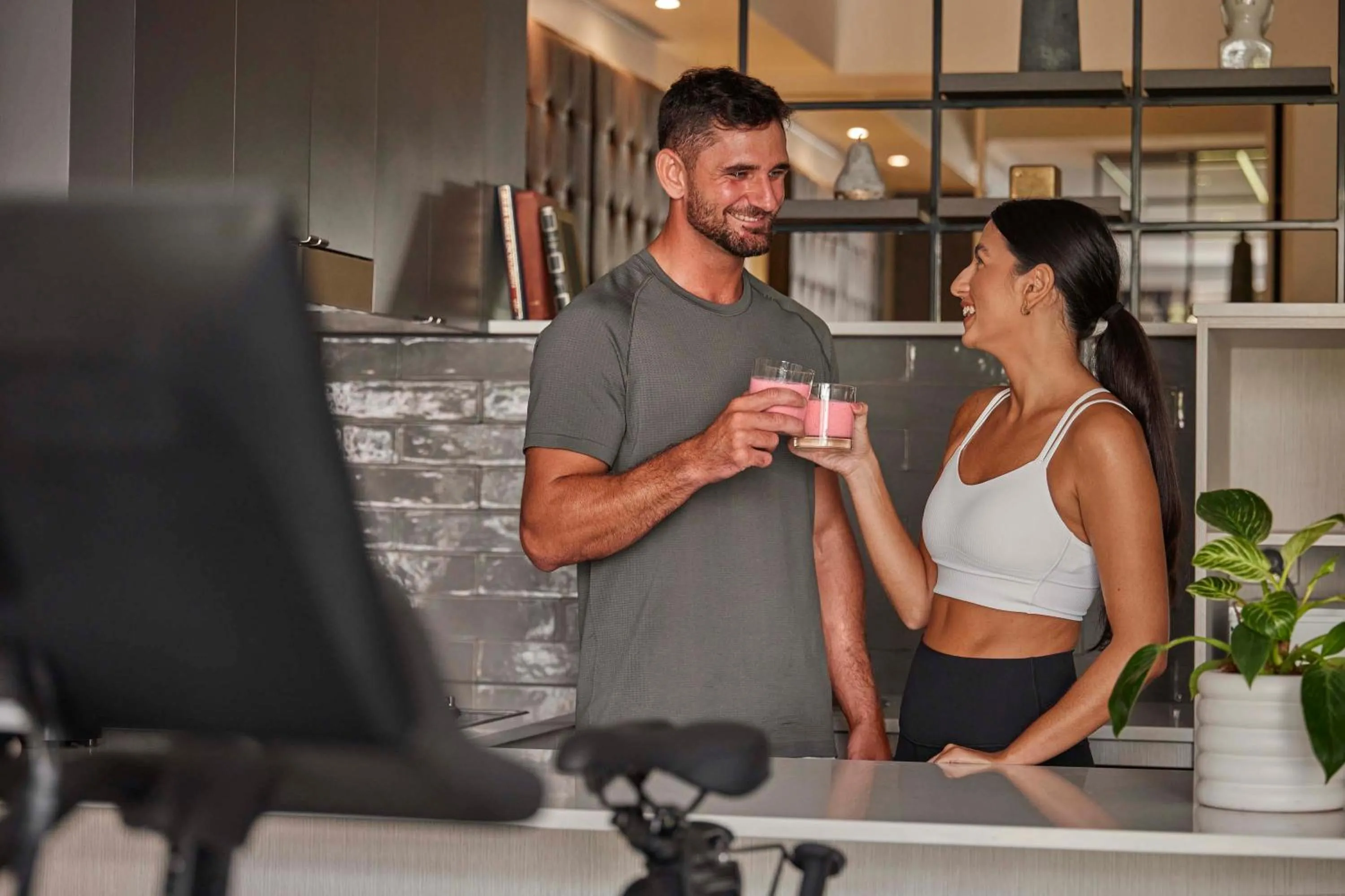 kitchen in Mantra 2 Bond Street