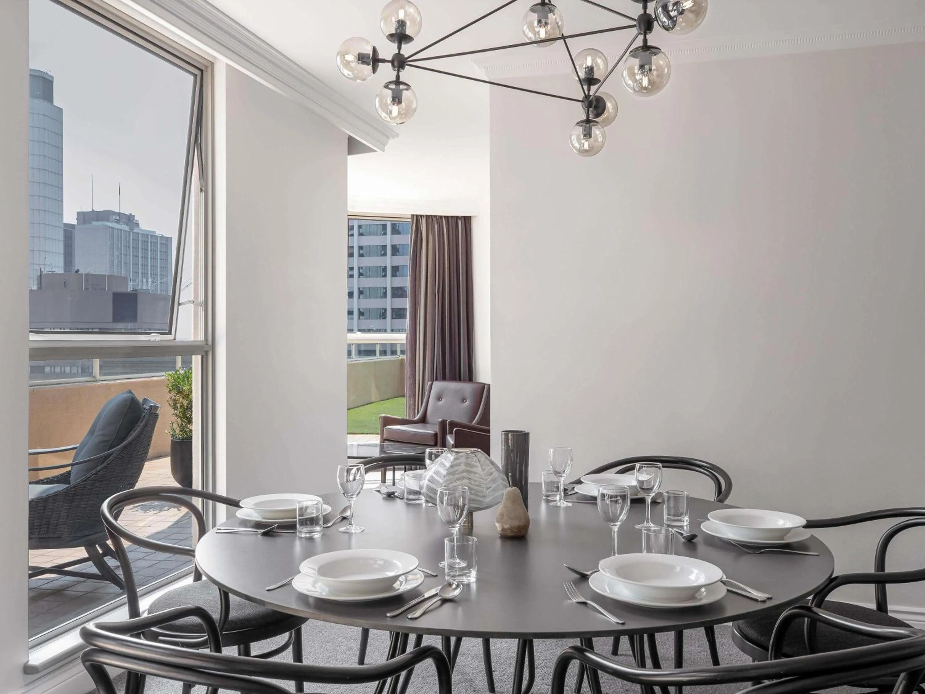 Other in Mantra 2 Bond Street