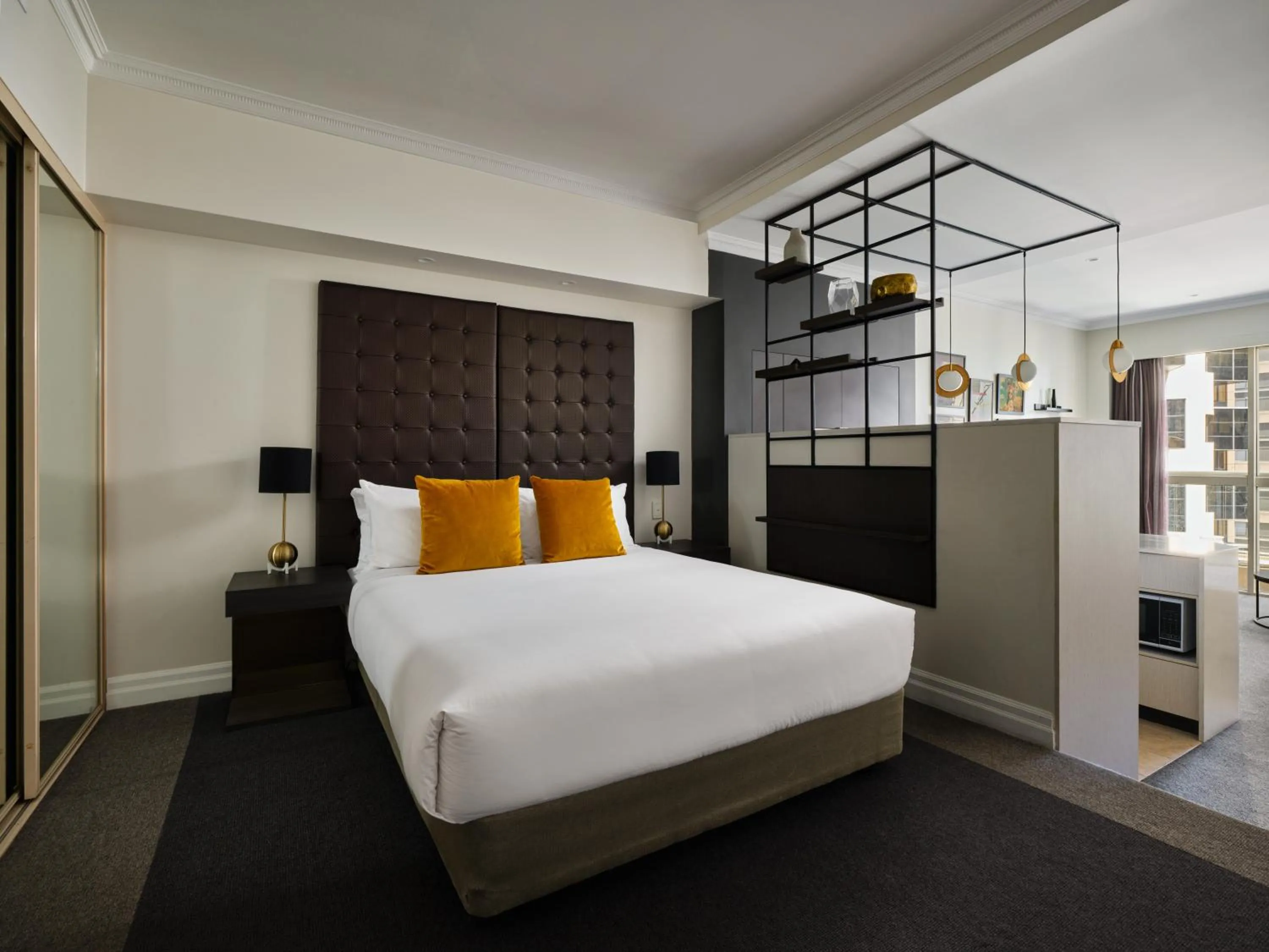 Bed in Mantra 2 Bond Street
