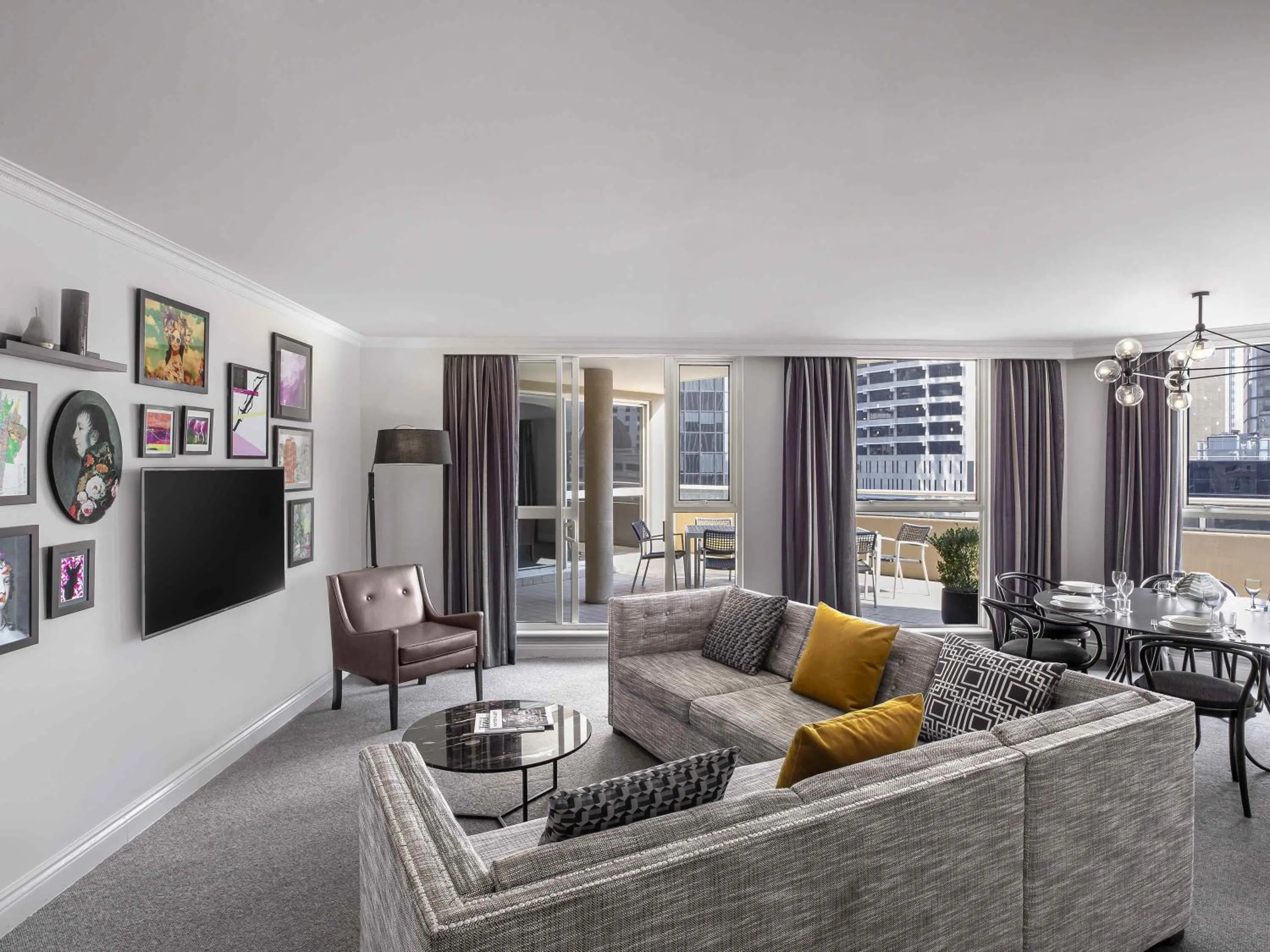 Bedroom in Mantra 2 Bond Street