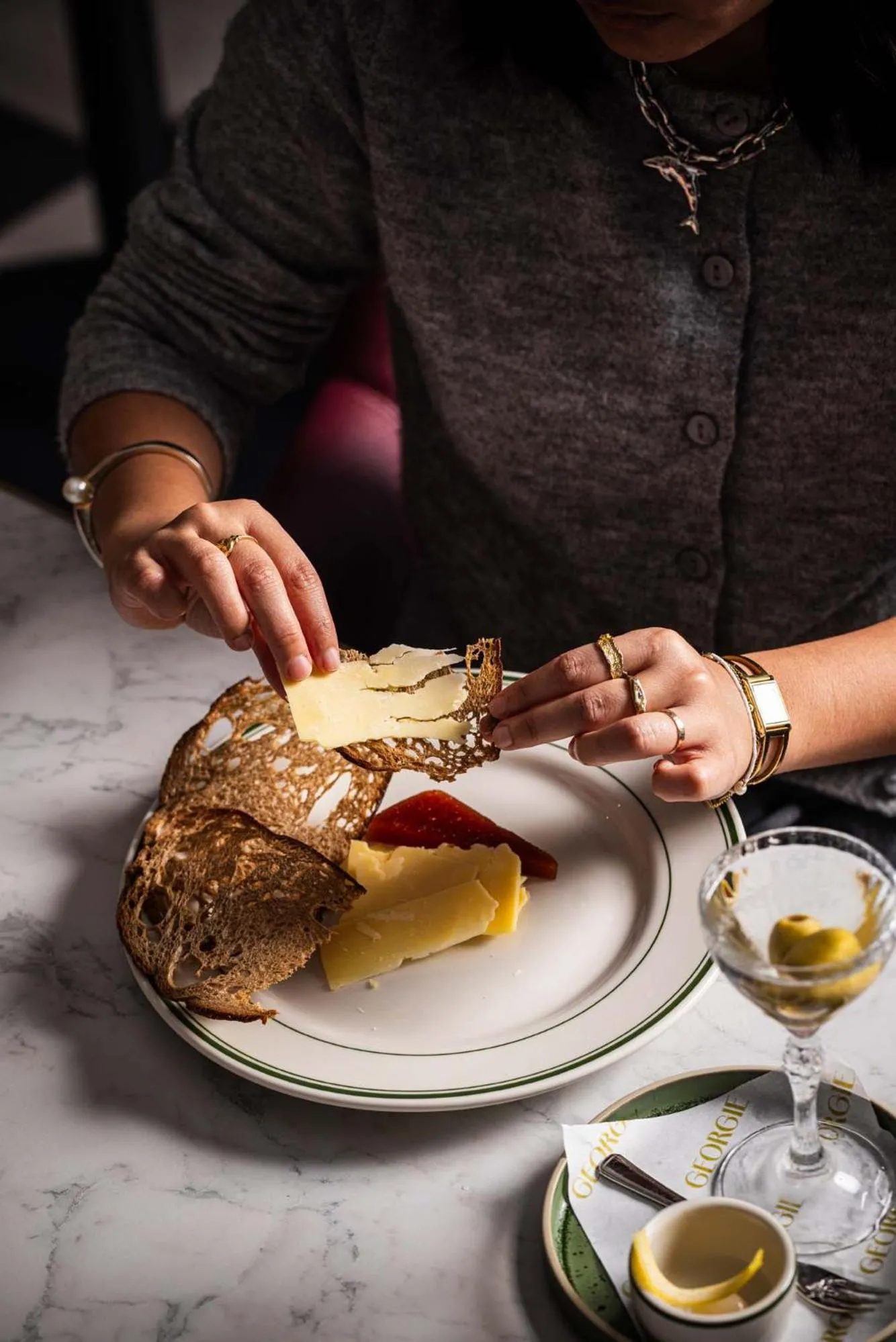 Restaurant/places to eat in Mantra 2 Bond Street