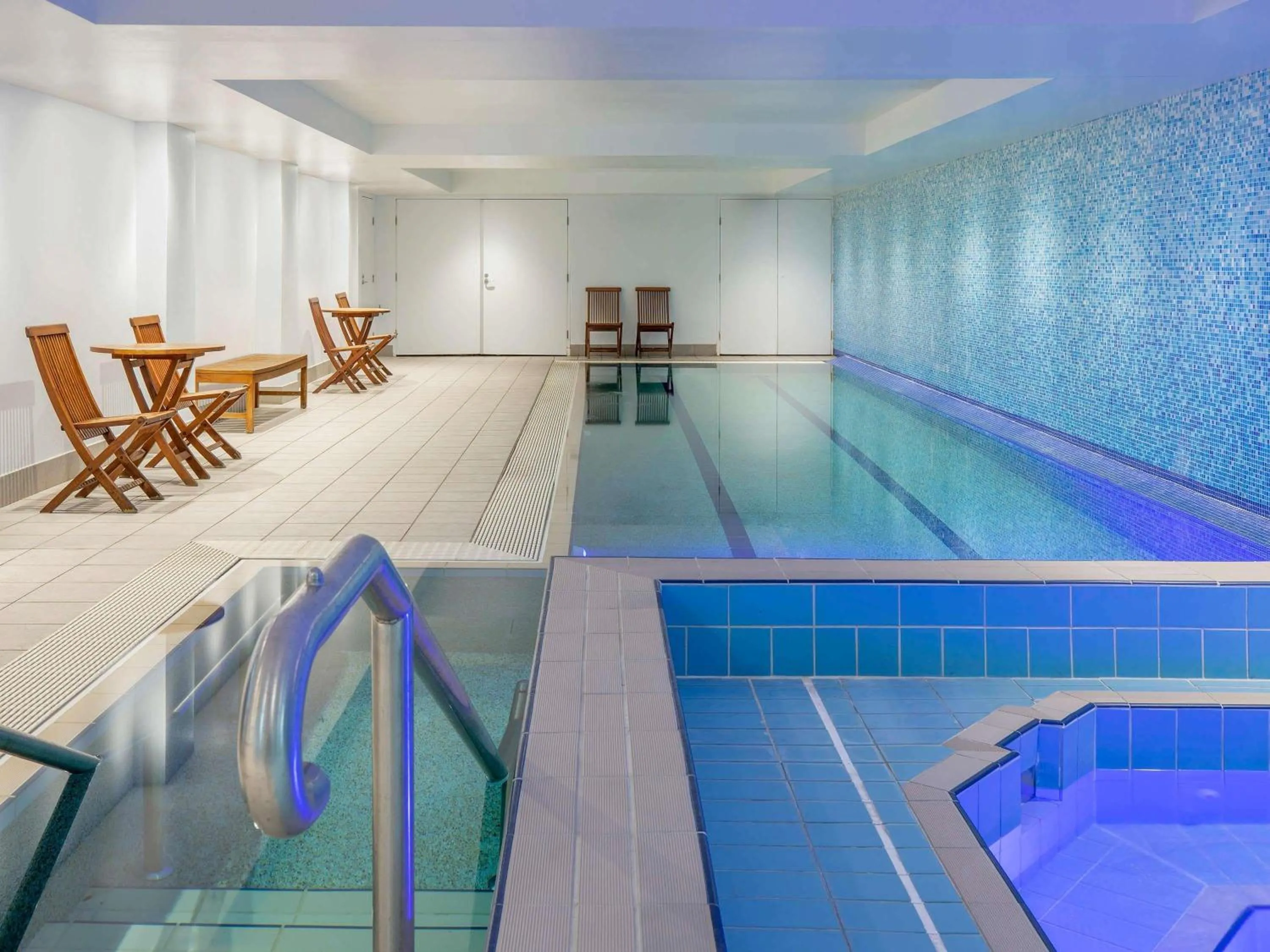 Other in Mantra Chatswood