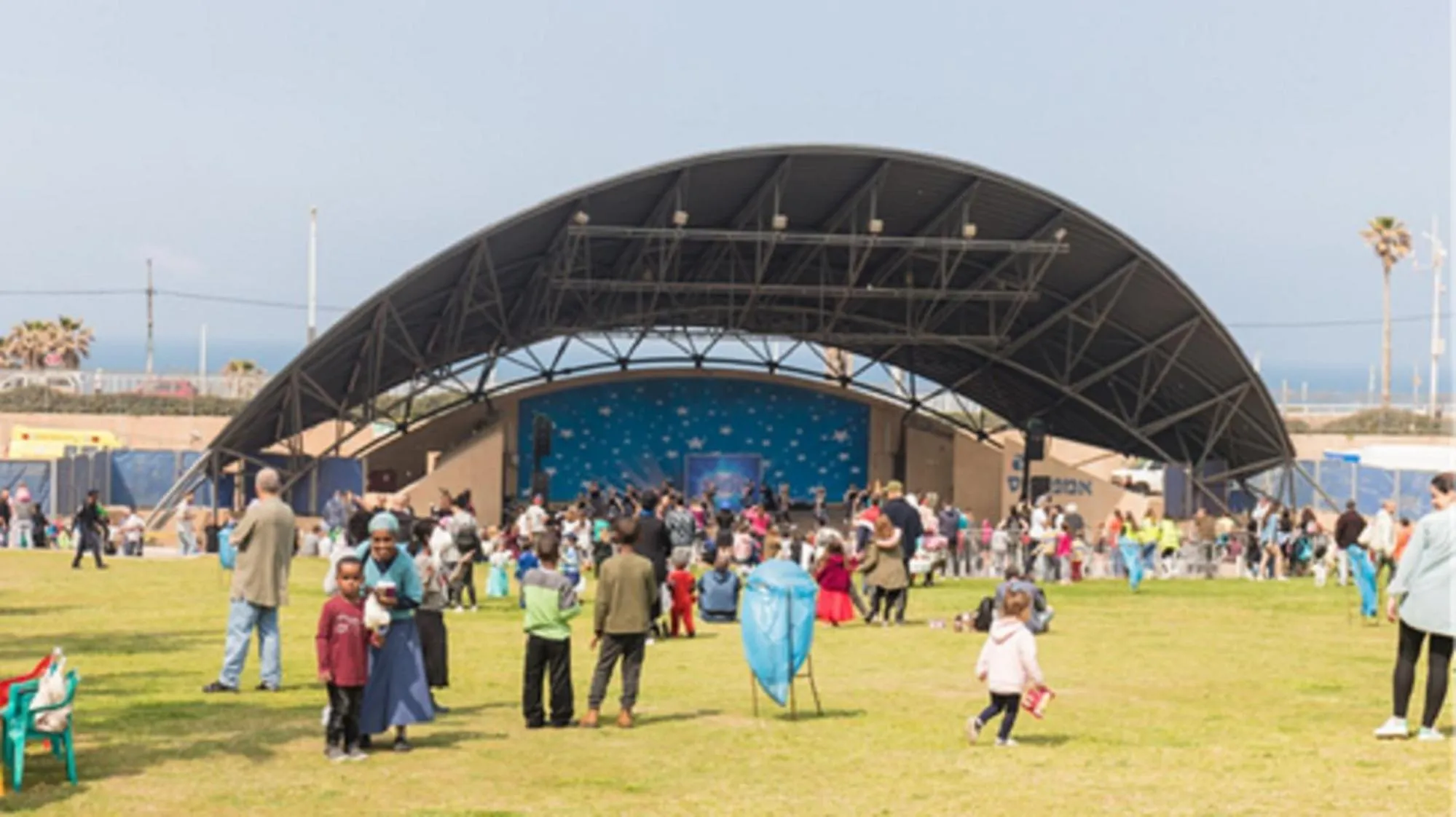 Family in Spat Beach