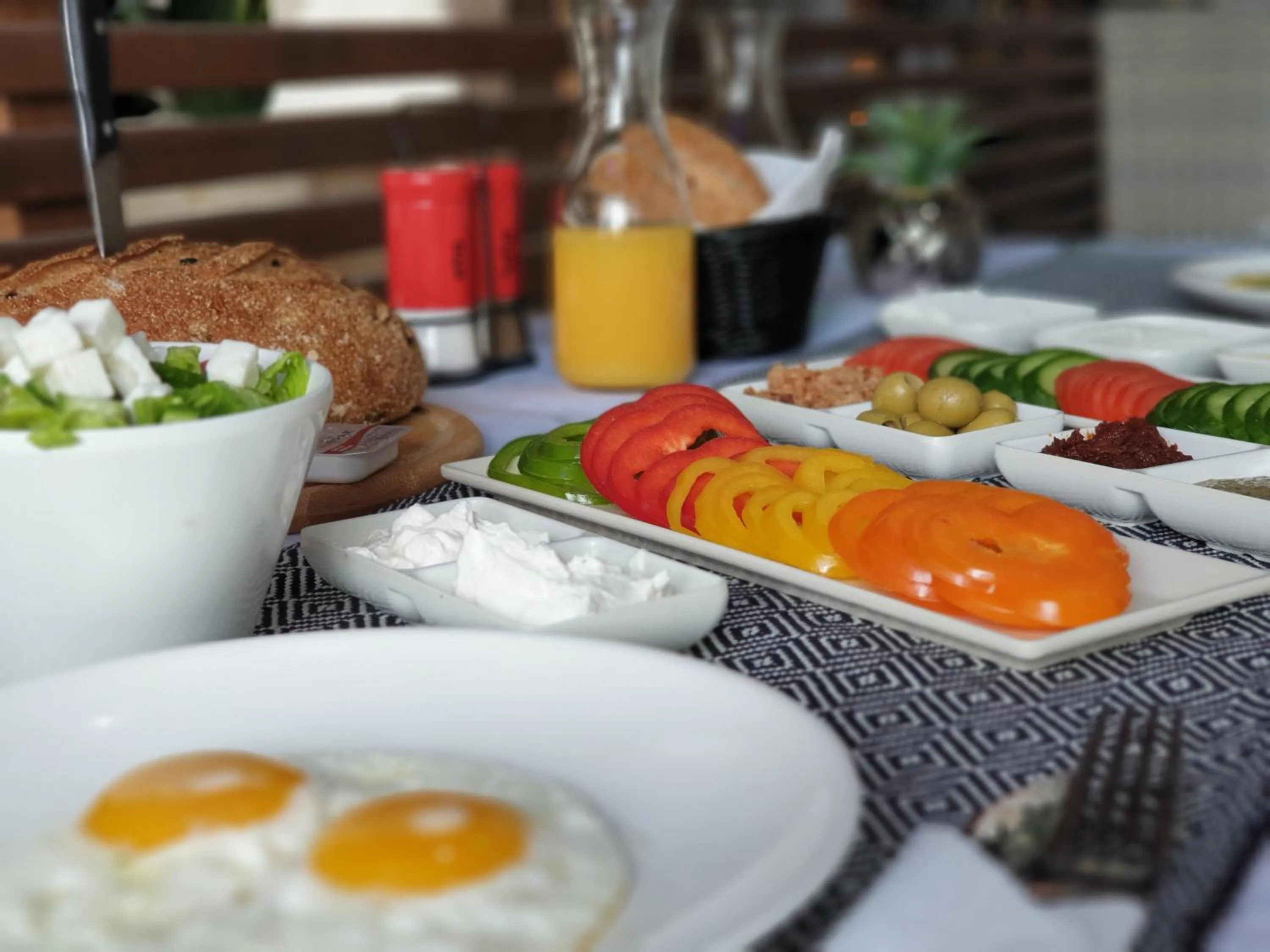 Breakfast in Spat Beach